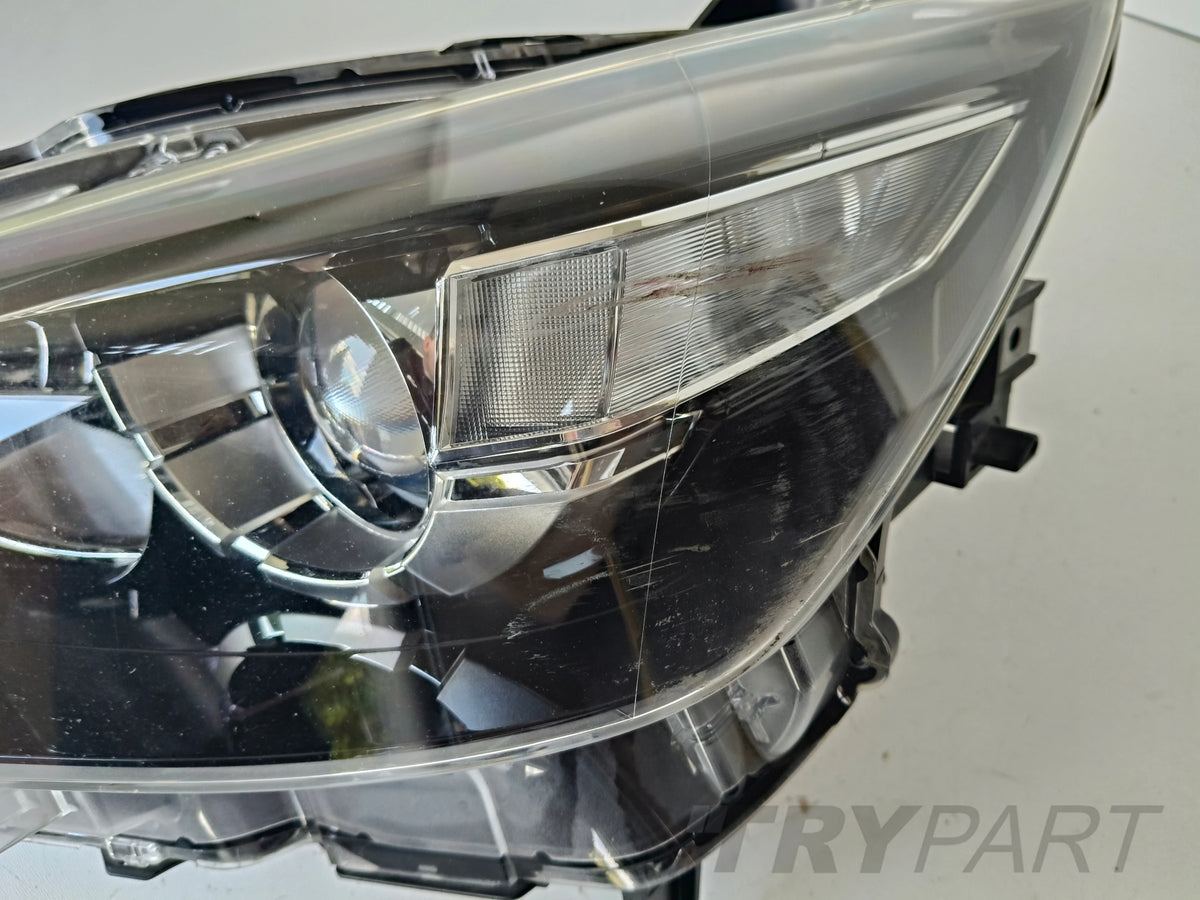 LEFT HEADLIGHT LAMP MAZDA CX3 15-