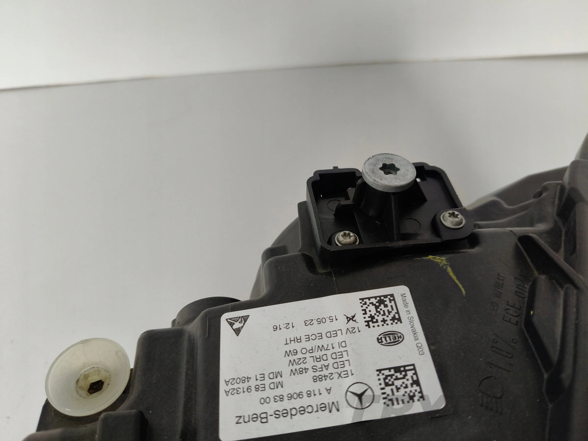 LEFT HEADLIGHT LAMP MERCEDES CLA W118 18- FULL LED