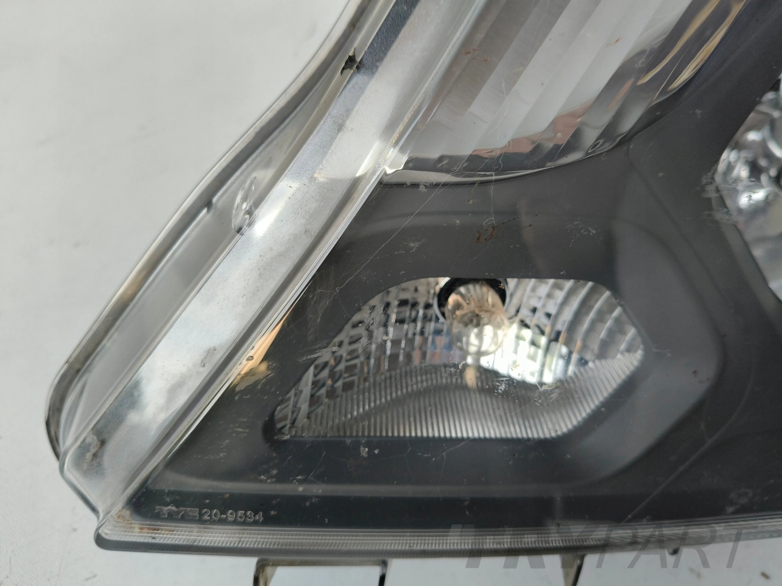 LEFT HEADLIGHT LAMP MERCEDES SPRINTER W906 13- FACELIFT TYC