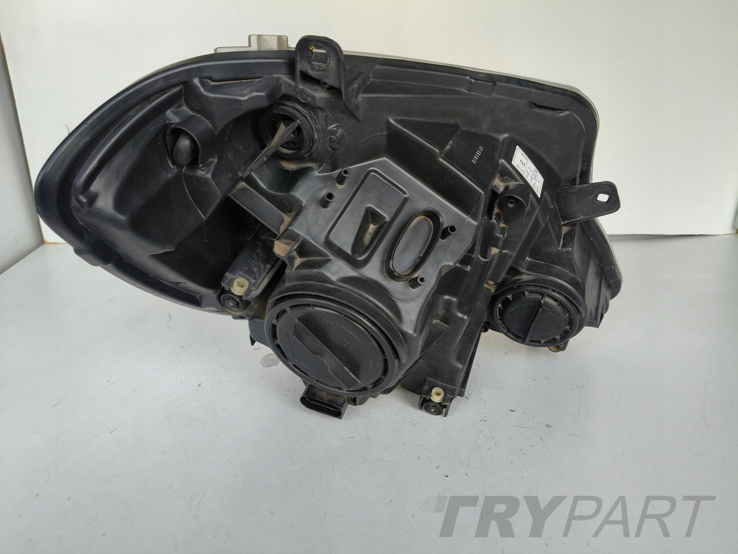 LEFT HEADLIGHT LAMP MERCEDES SPRINTER W906 13- FACELIFT TYC