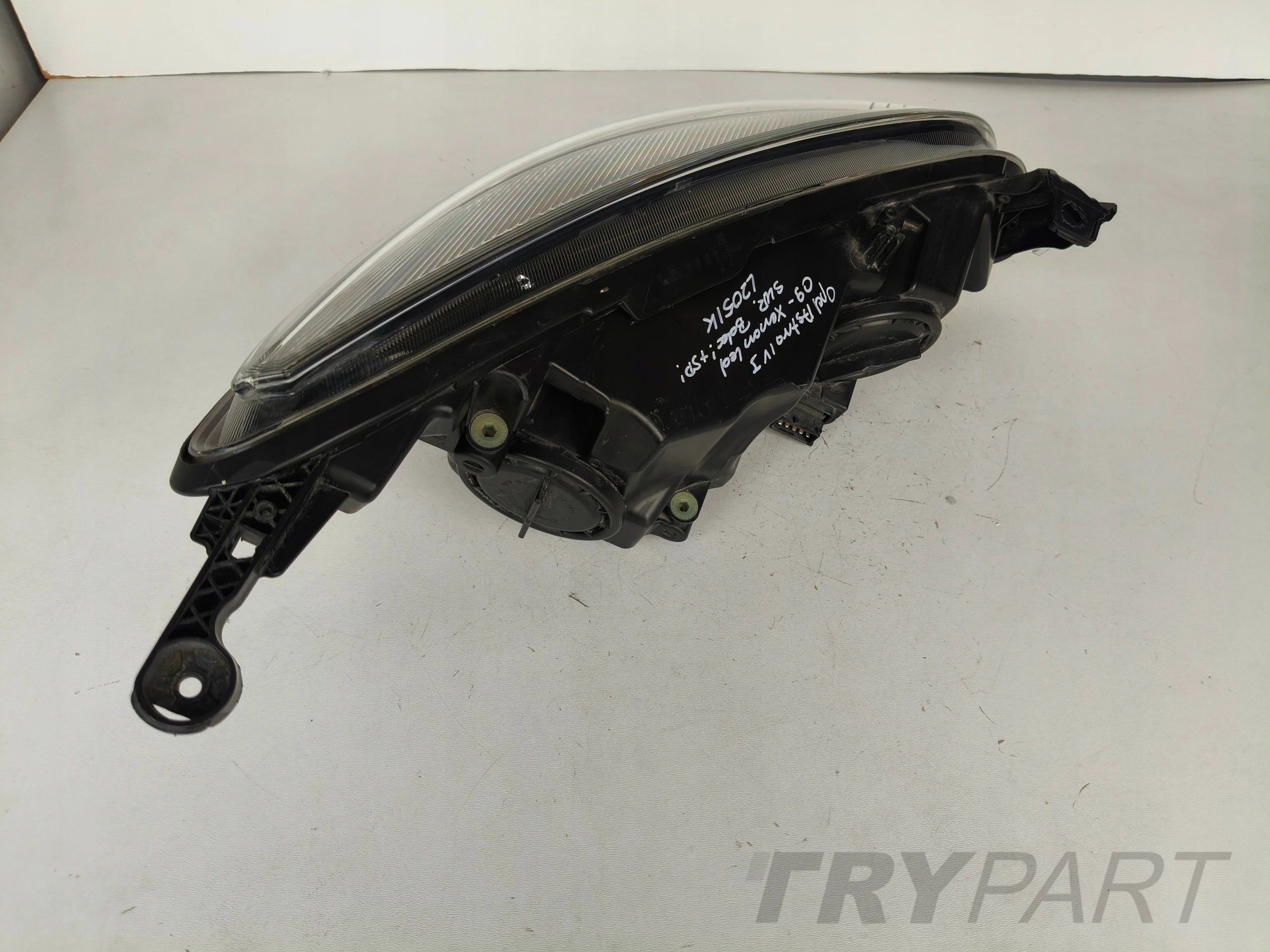 LEFT HEADLIGHT LAMP OPEL ASTRA IV 4 J 09- XENON LED CORNERING