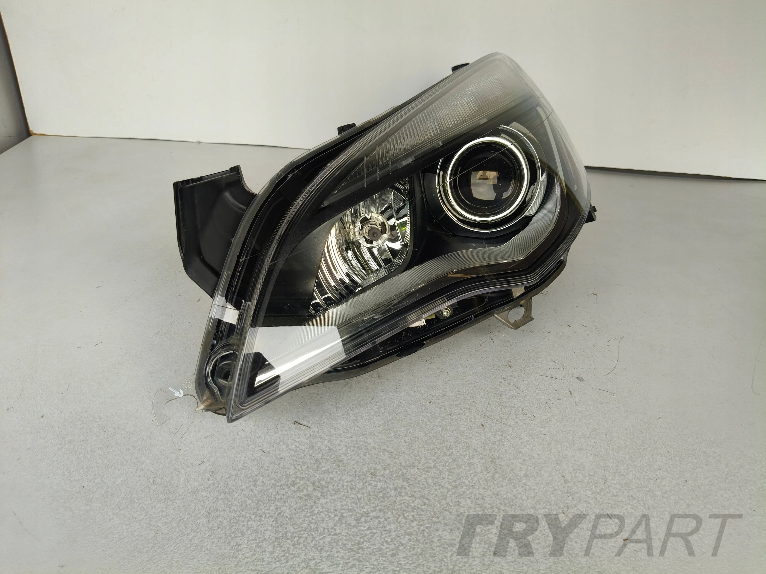 LEFT HEADLIGHT LAMP OPEL ASTRA IV 4 J 09- XENON LED CORNERING
