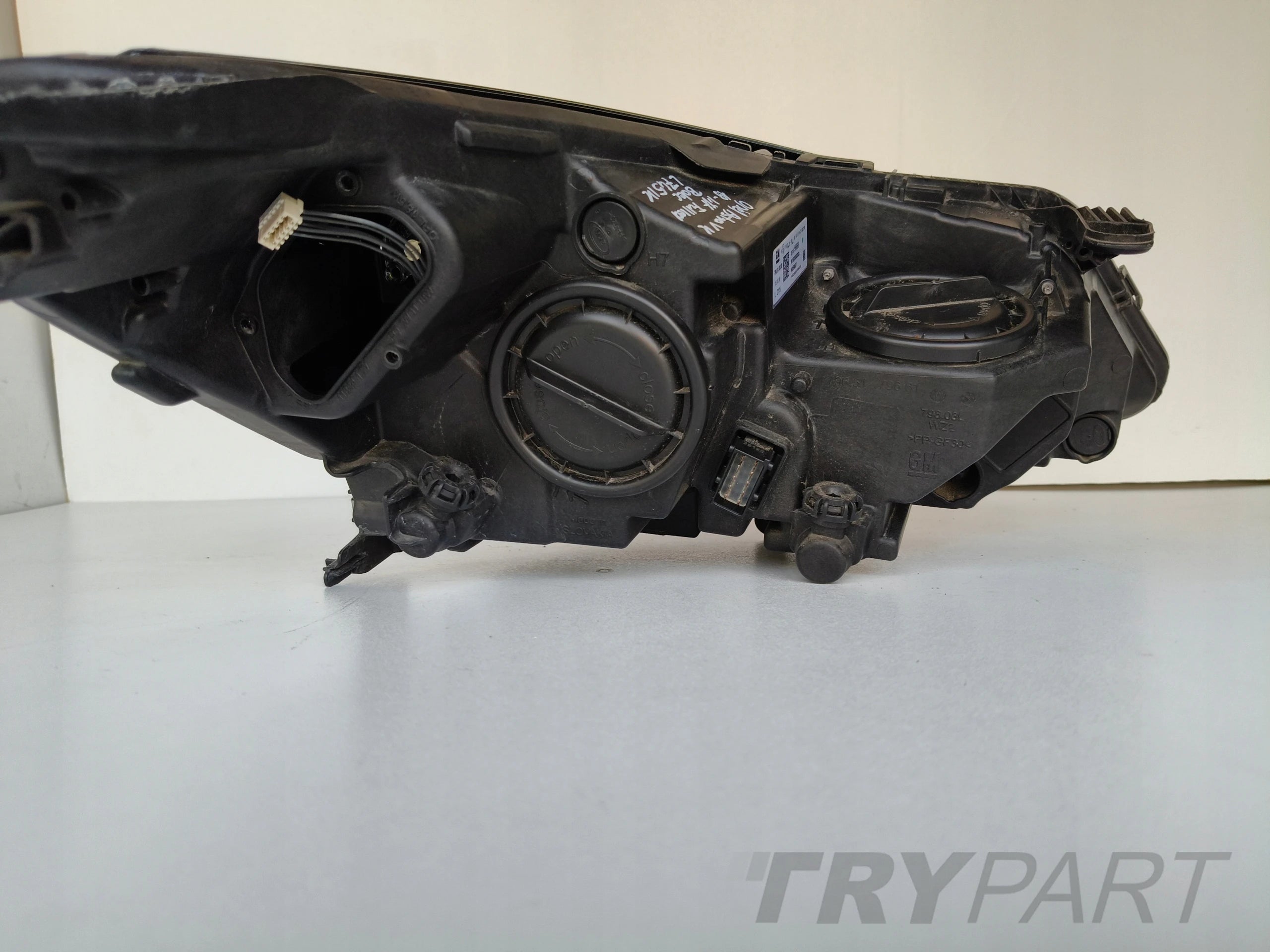 LEFT HEADLIGHT LAMP OPEL ASTRA V K 19- LIFT LED