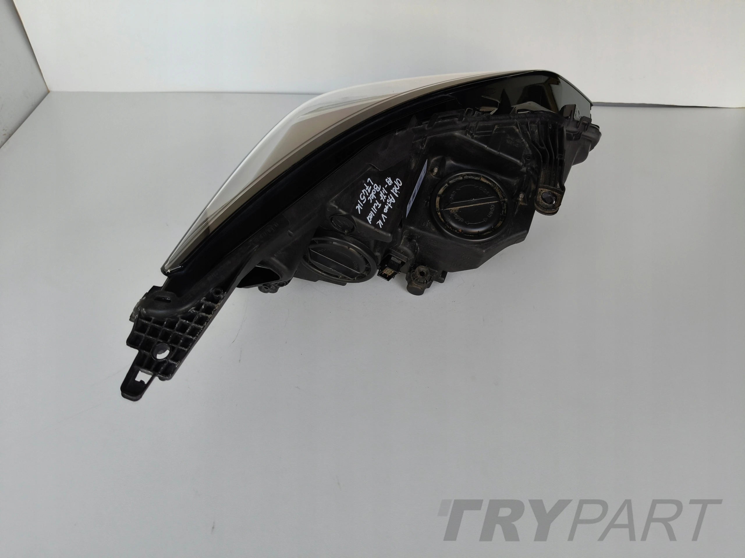 LEFT HEADLIGHT LAMP OPEL ASTRA V K 19- LIFT LED