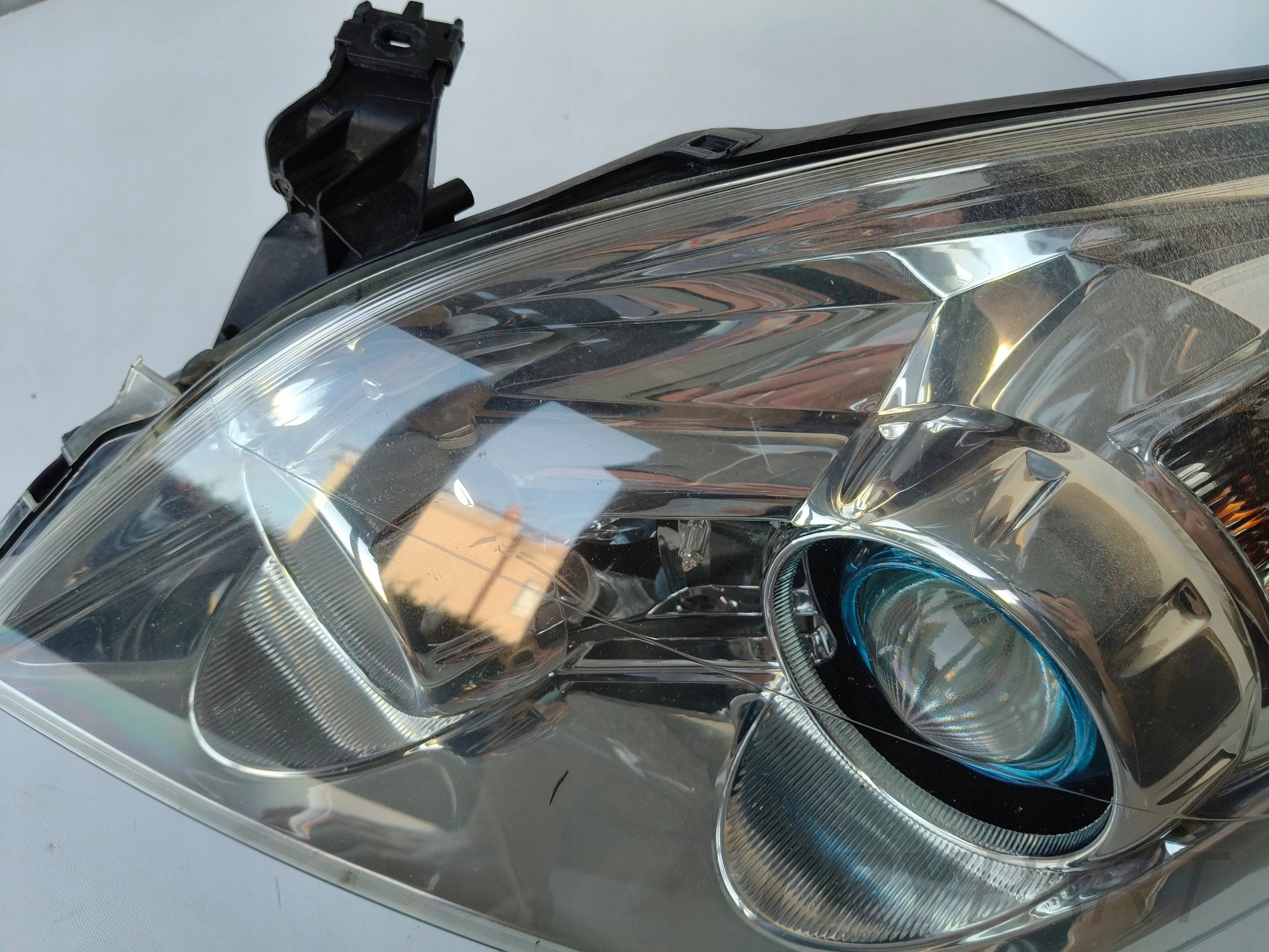 LEFT HEADLIGHT LAMP OPEL VECTRA C 05- LIFT XENON SWIVEL