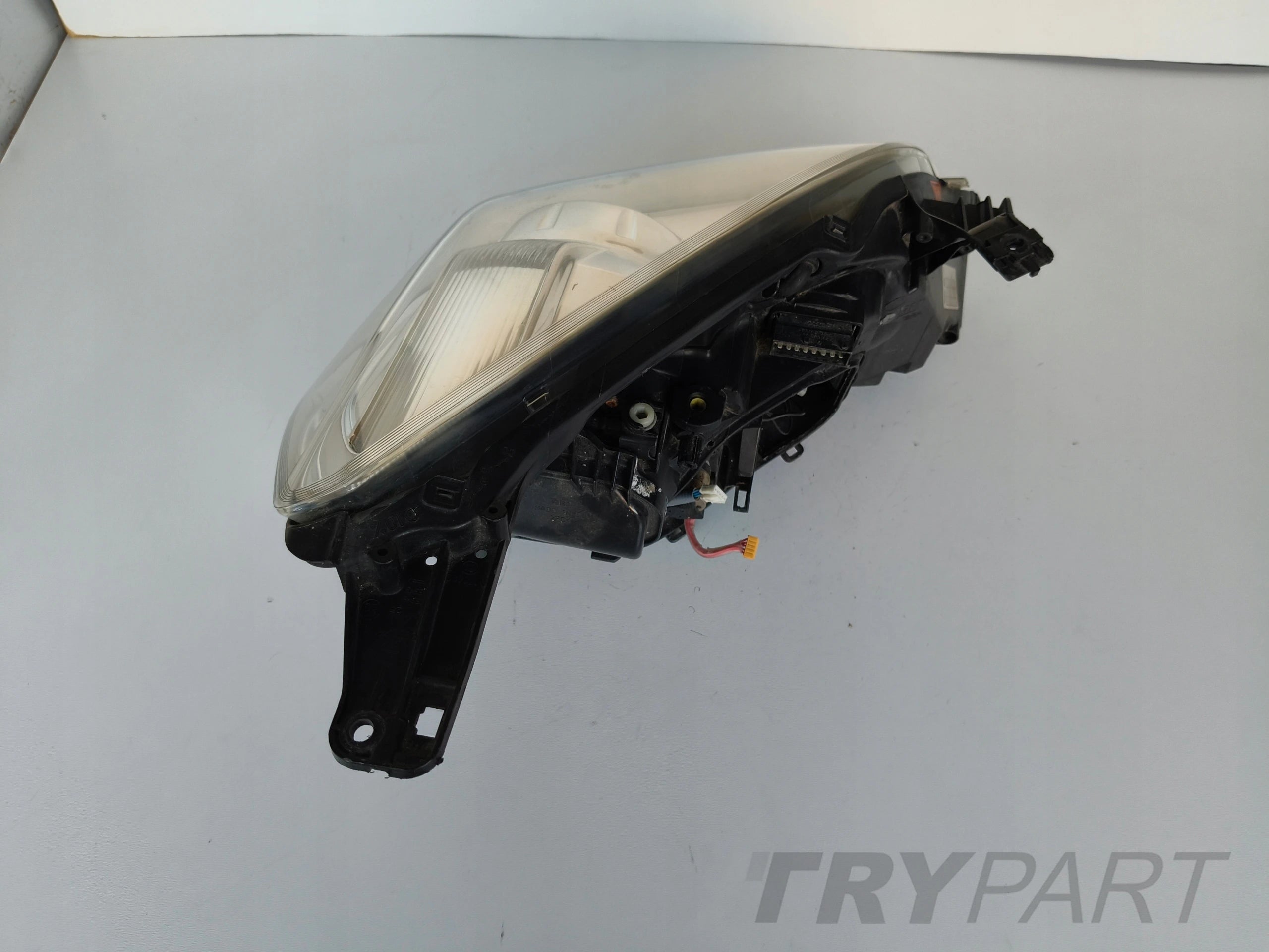 LEFT HEADLIGHT LAMP OPEL VECTRA C 05- LIFT XENON SWIVEL