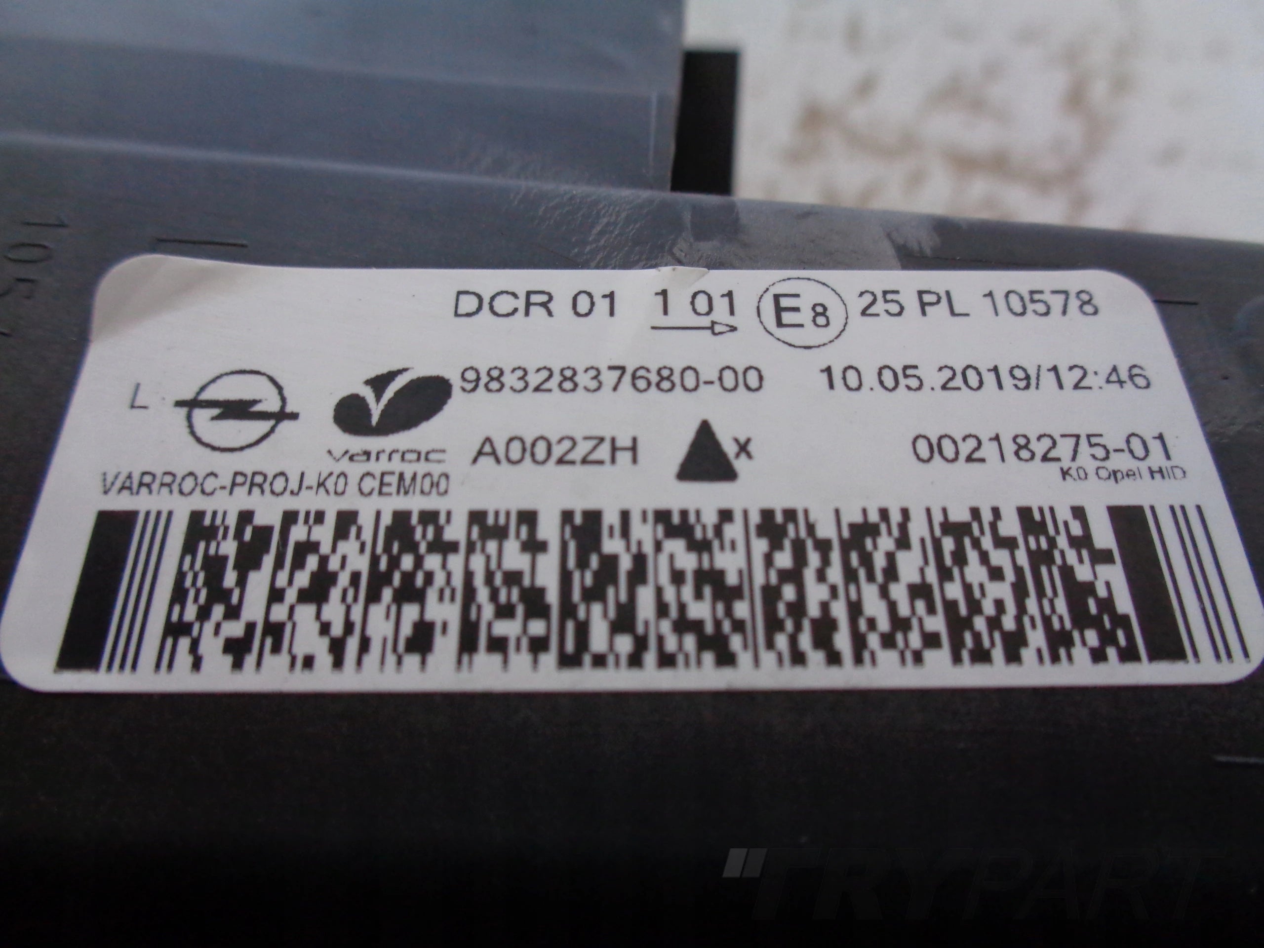 LEFT HEADLIGHT LAMP OPEL VIVARO C 19- ZAFIRA D XENON