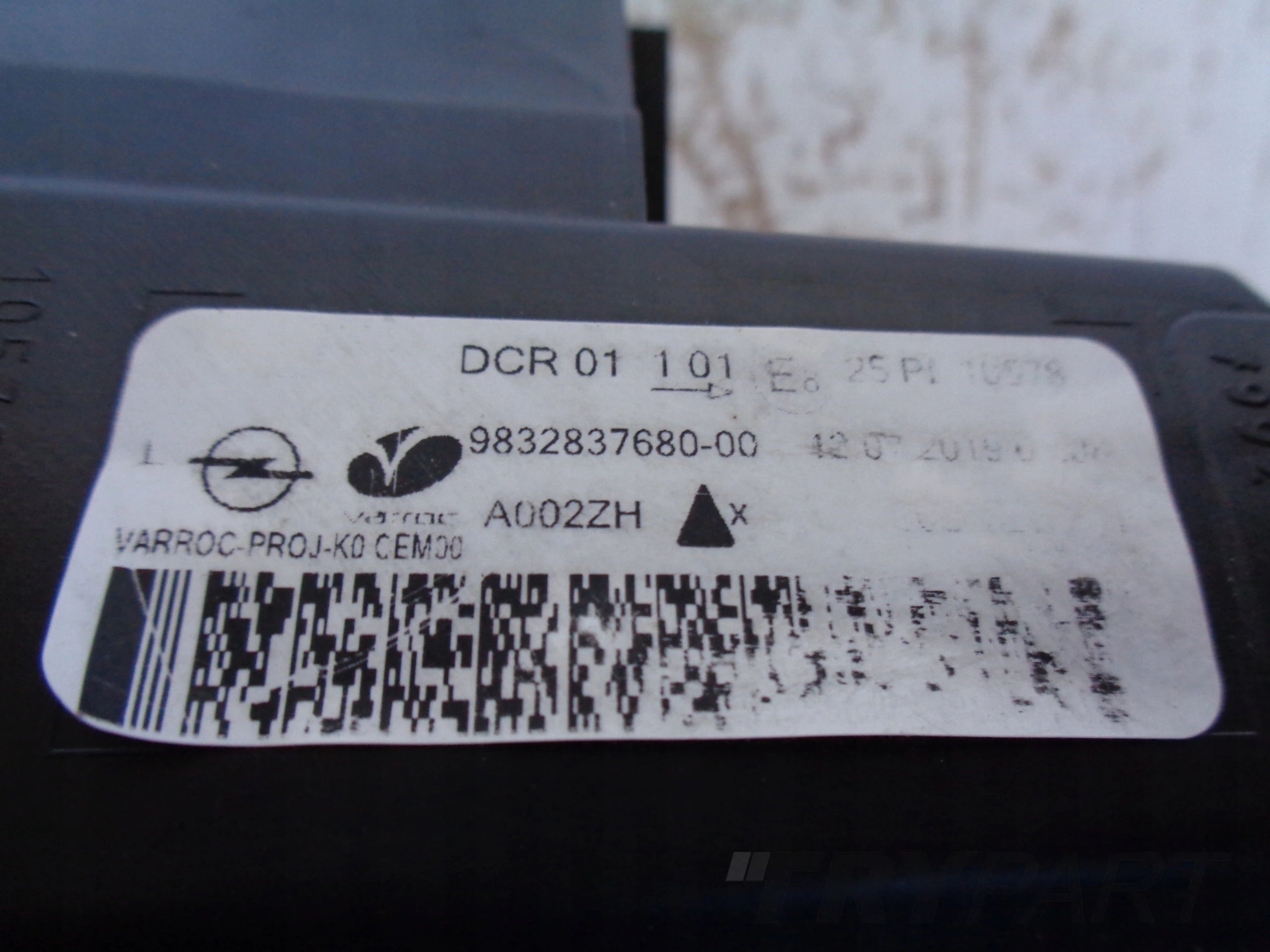 LEFT HEADLIGHT LAMP OPEL VIVARO C 19- ZAFIRA D XENON