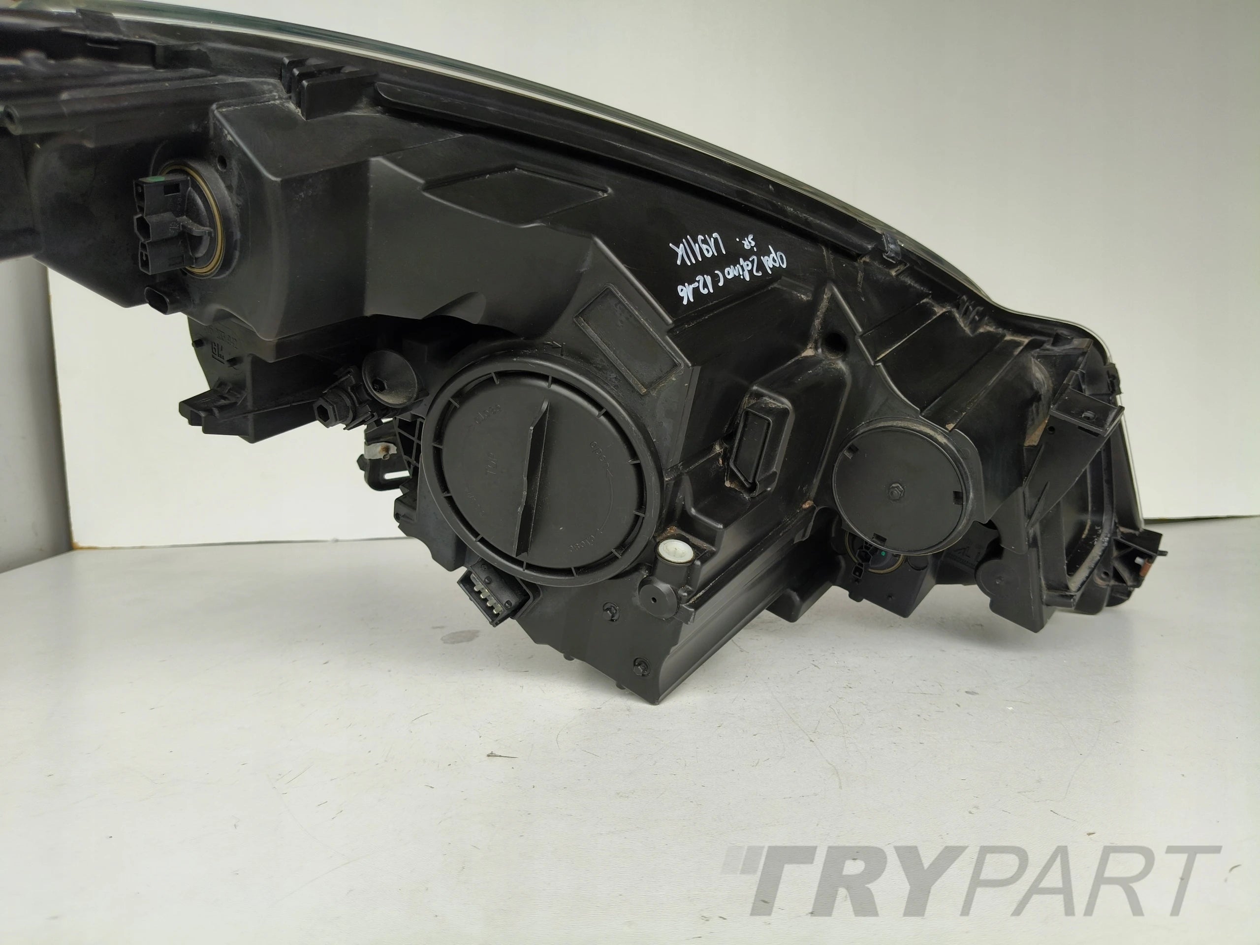 LEFT HEADLIGHT LAMP OPEL ZAFIRA C 12-16