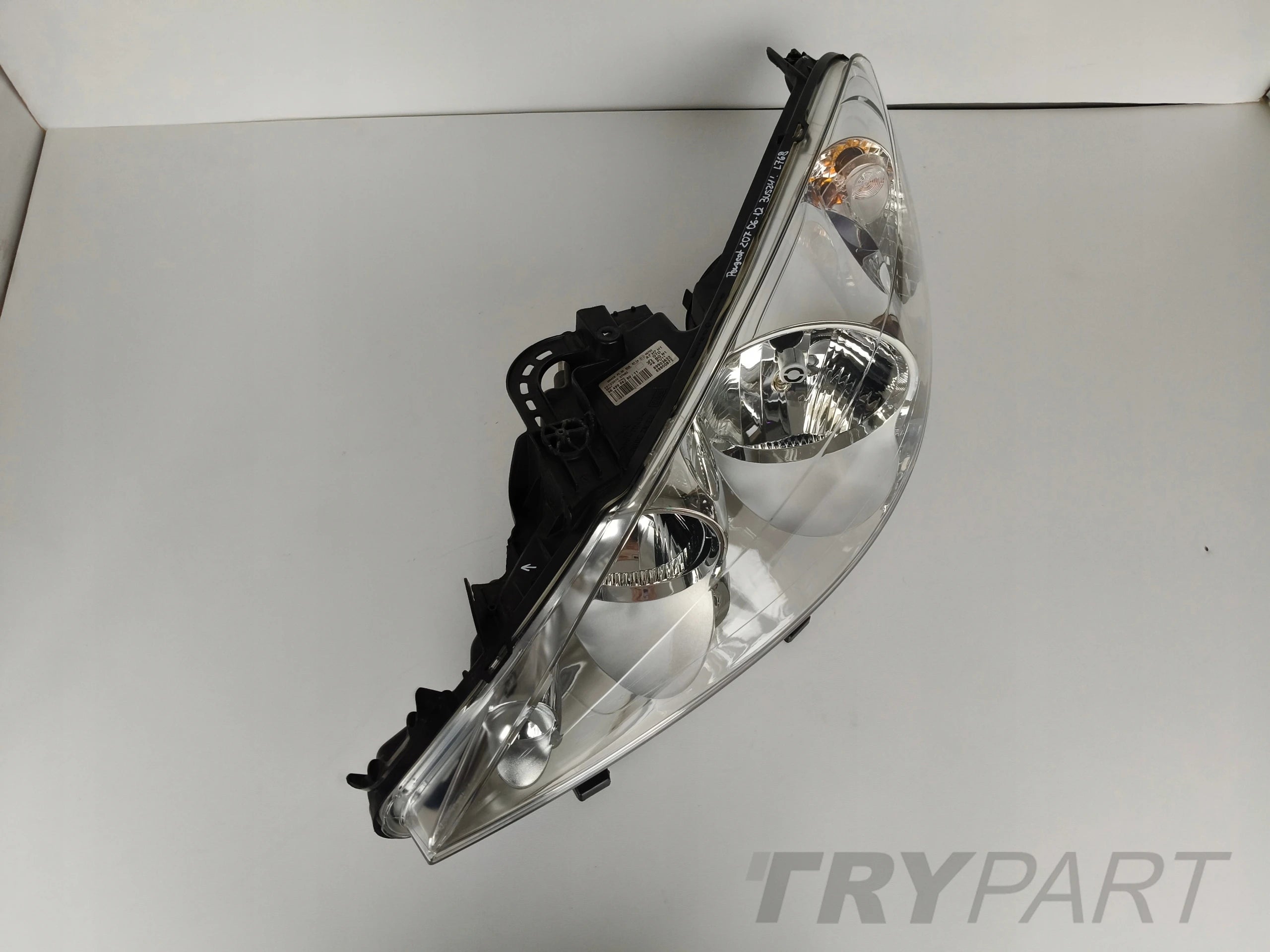 LEFT HEADLIGHT LAMP PEUGEOT 207 06-12