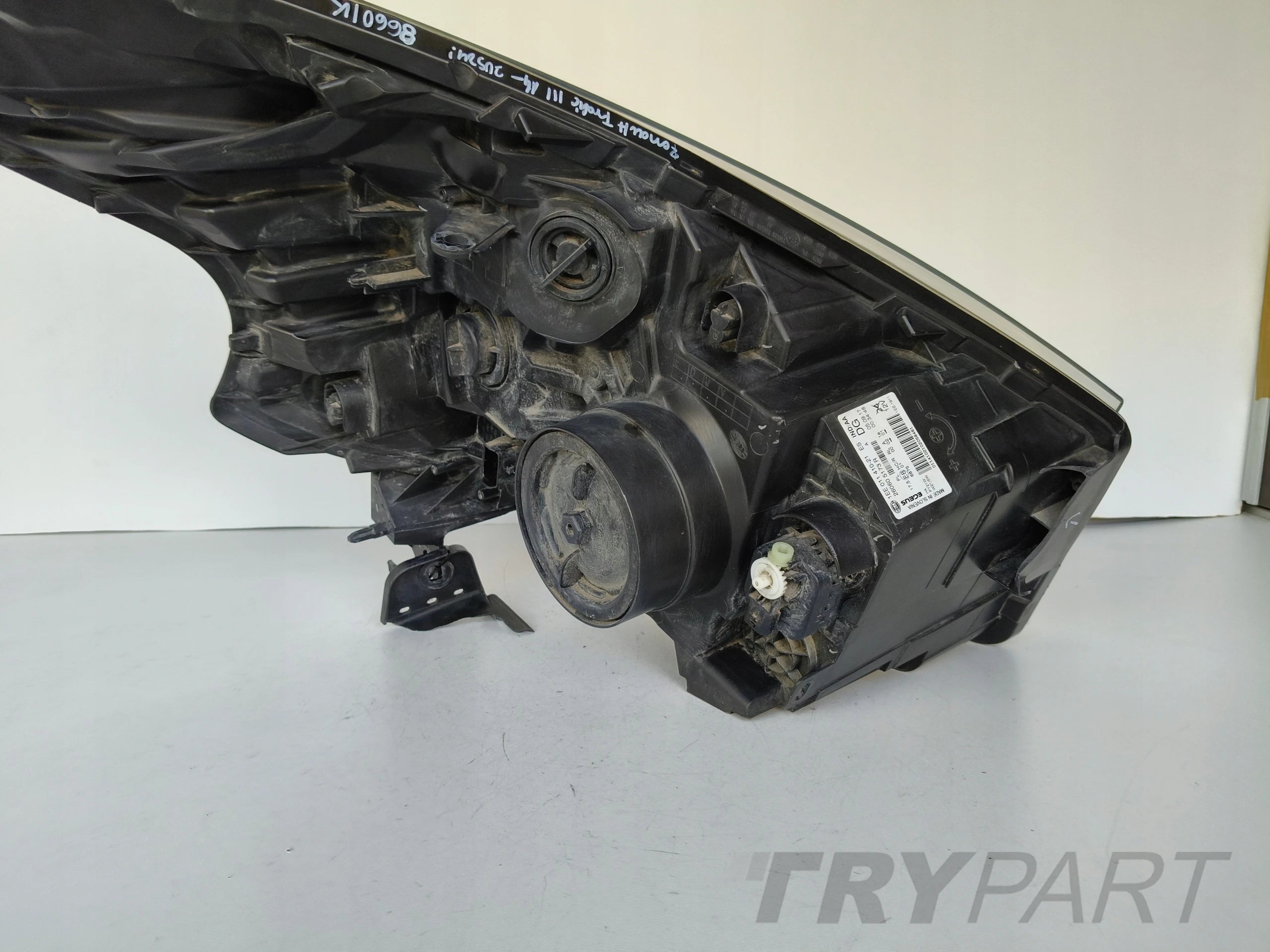 LEFT HEADLIGHT LAMP RENAULT TRAFIC III 14-