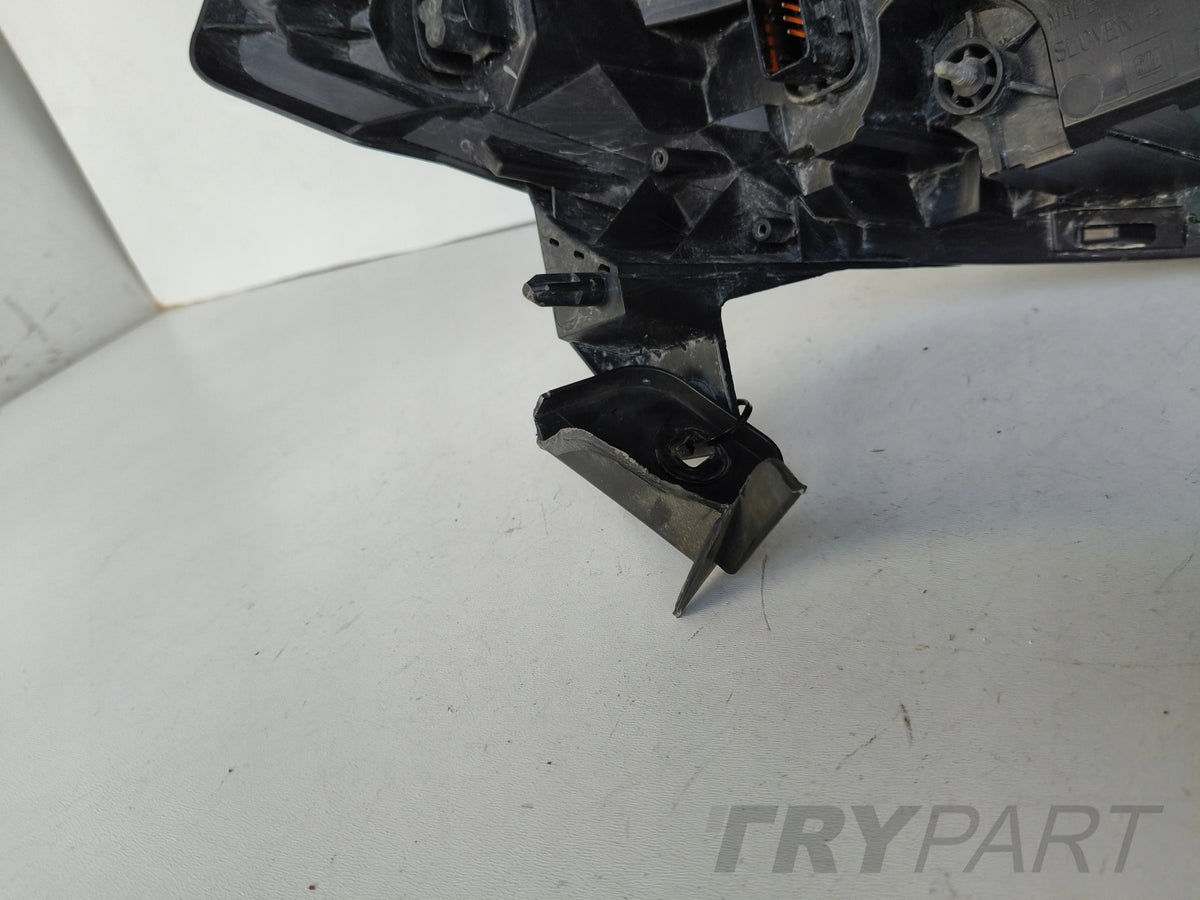 LEFT HEADLIGHT LAMP RENAULT TRAFIC III 14-