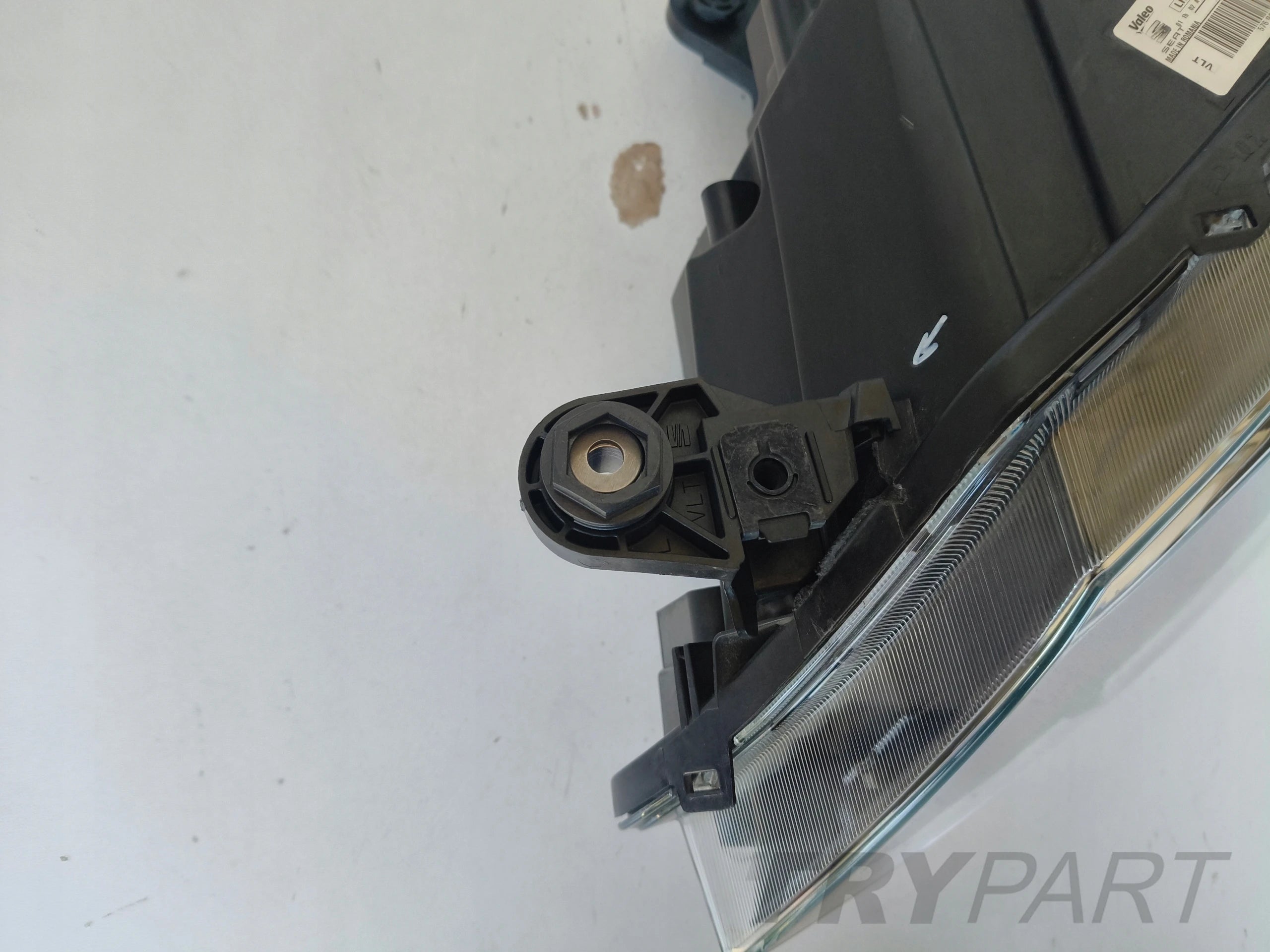 LEFT HEADLIGHT LAMP SEAT ATECA 575 16- FULL LED