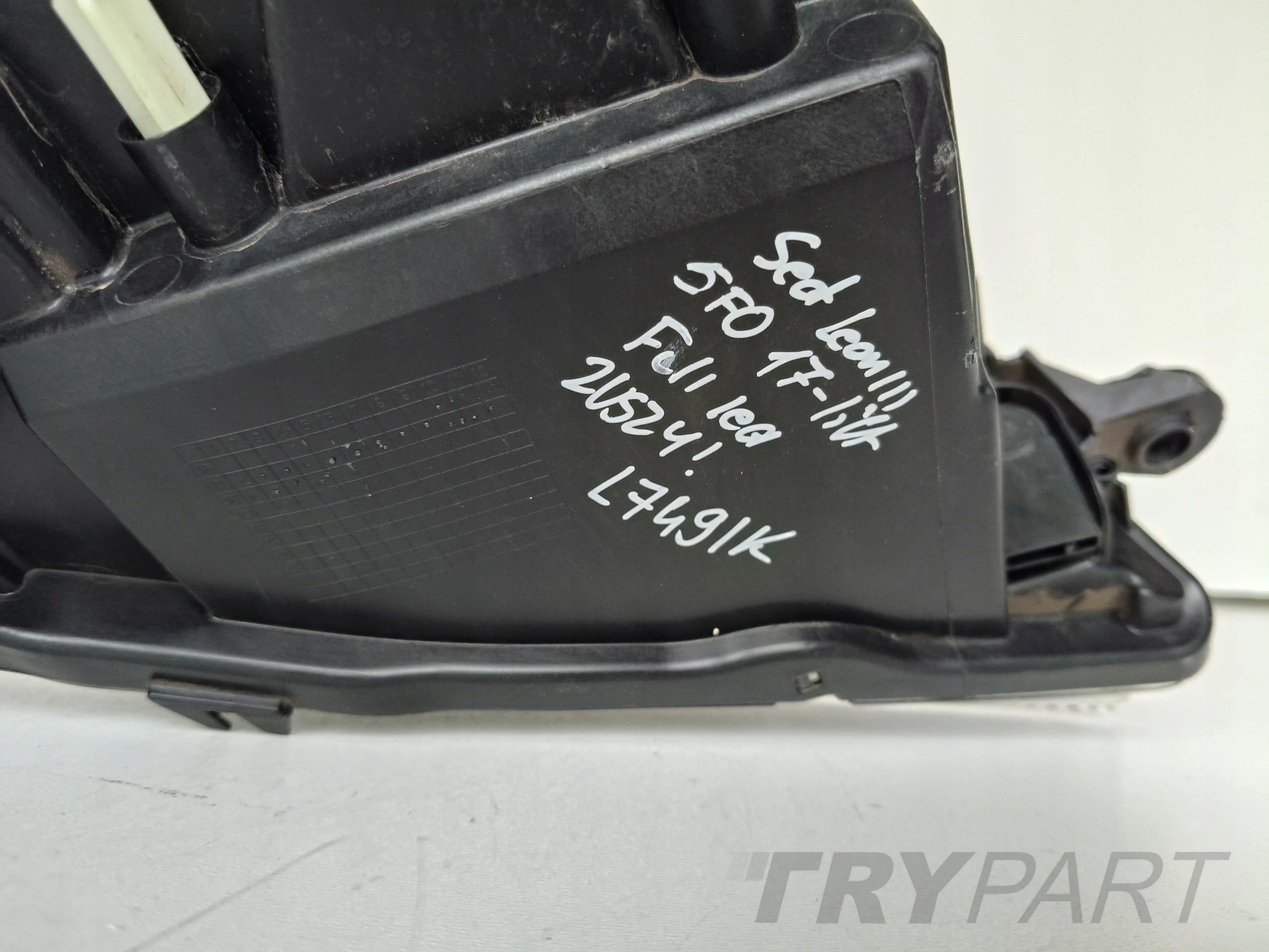 LEFT HEADLIGHT LAMP SEAT LEON III 3 5F 5F0 17- LIFT FULL LED
