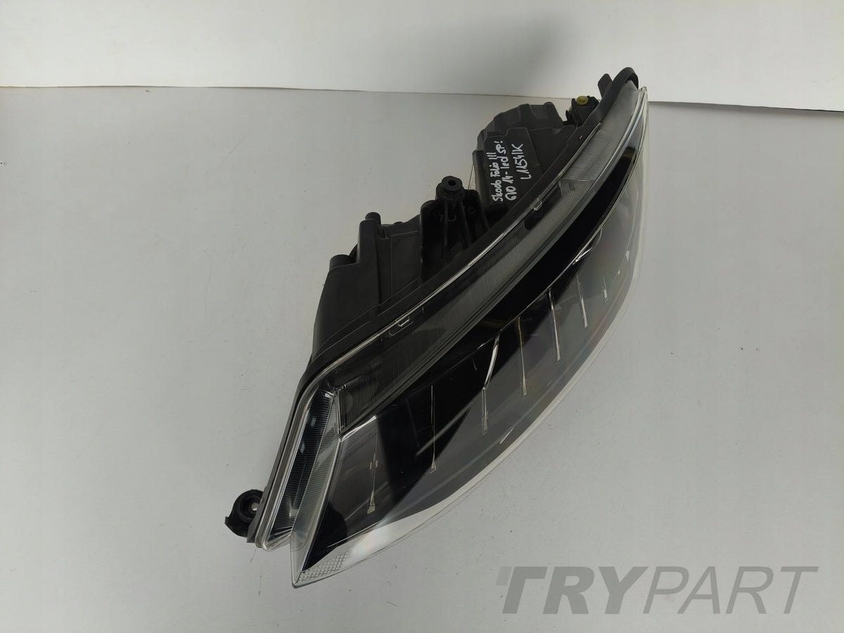 LEFT HEADLIGHT LAMP SKODA FABIA III 3 6V 6V0 14- LED