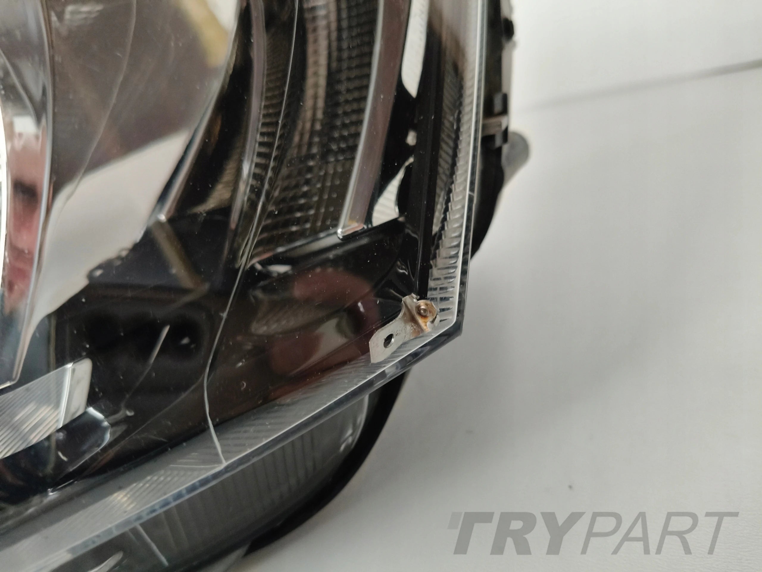 LEFT HEADLIGHT LAMP SKODA FABIA III 3 6V 6V0 14-