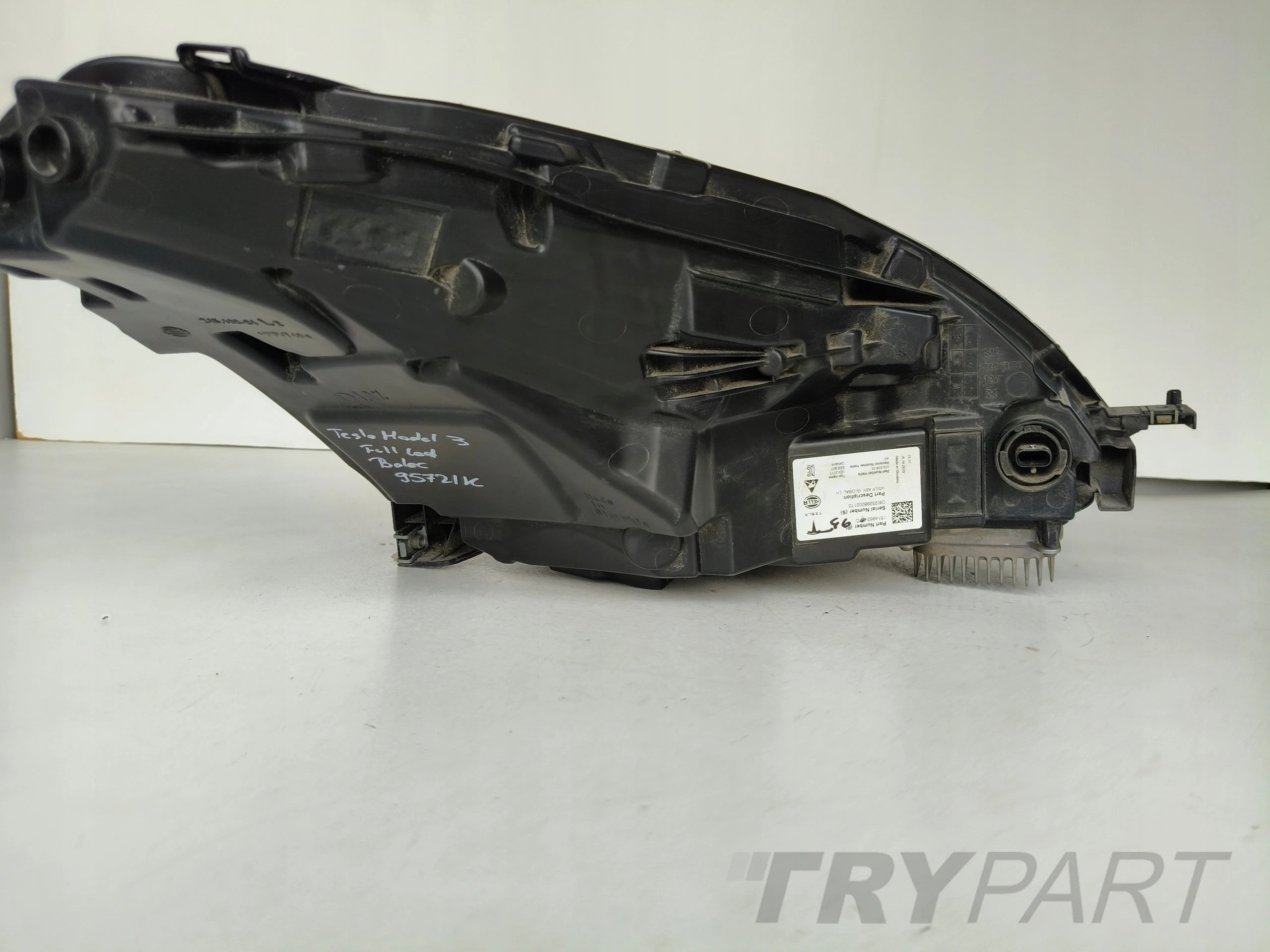 LEFT HEADLIGHT LAMP TESLA MODEL 3 Y 20- LIFT FULL LED