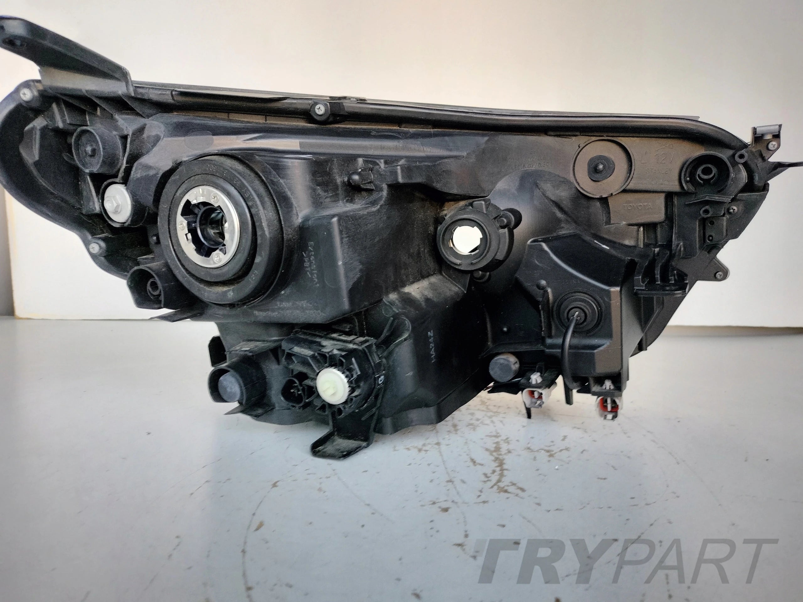 LEFT HEADLIGHT LAMP TOYOTA RAV 4 16- LIFT LED