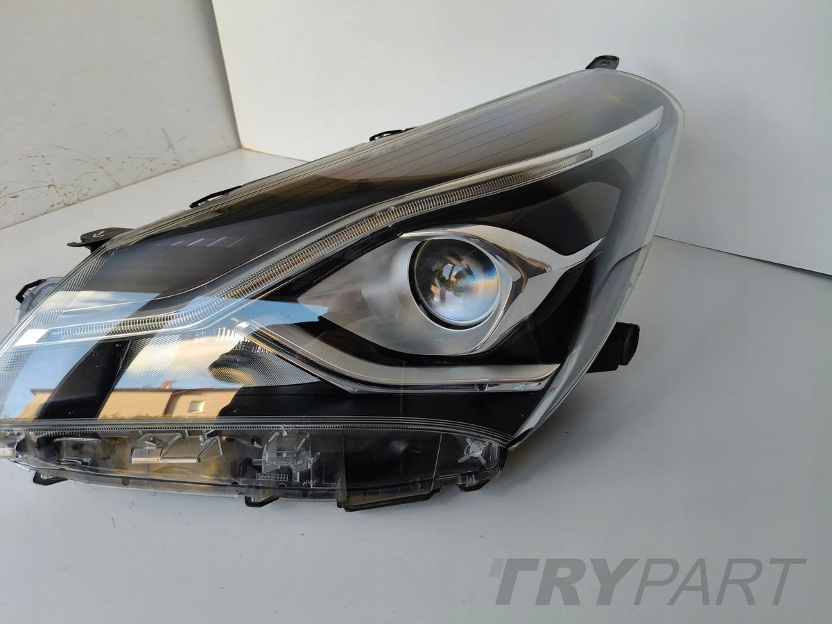 LEFT HEADLIGHT LAMP TOYOTA YARIS III 17- FACELIFT LED