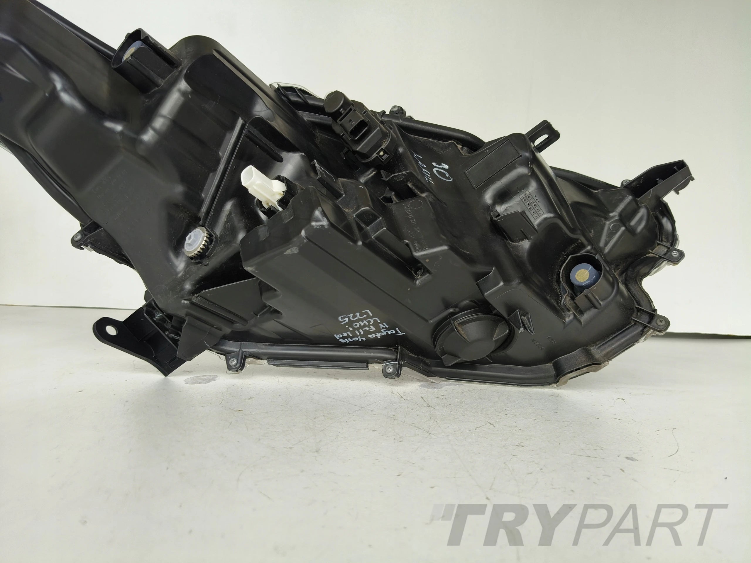 LEFT HEADLIGHT LAMP TOYOTA YARIS IV 20- FULL LED MAZDA 2 24-