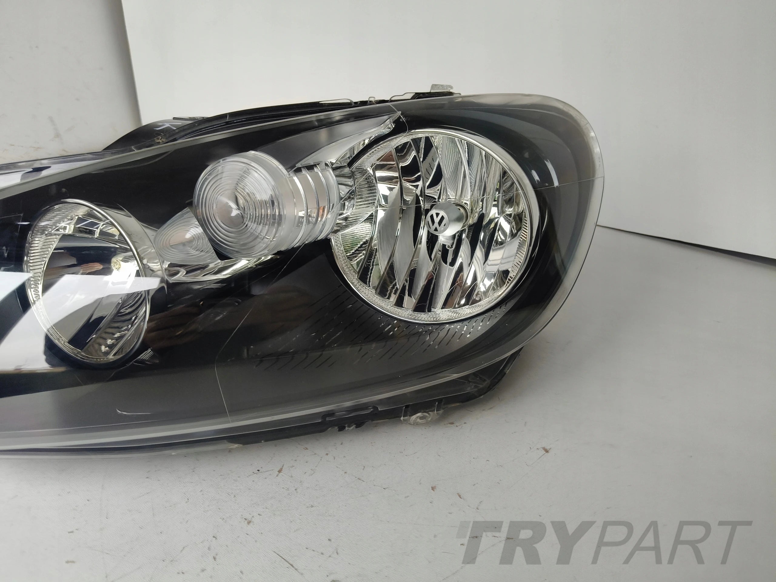 LEFT HEADLIGHT LAMP VW GOLF VI 6 5K 5K0 08-12 VALEO