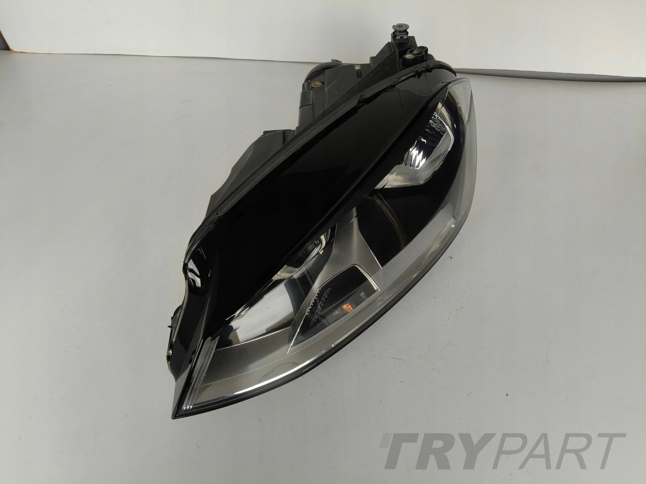 LEFT HEADLIGHT LAMP VW GOLF VII 7 5G 5G0 12-16