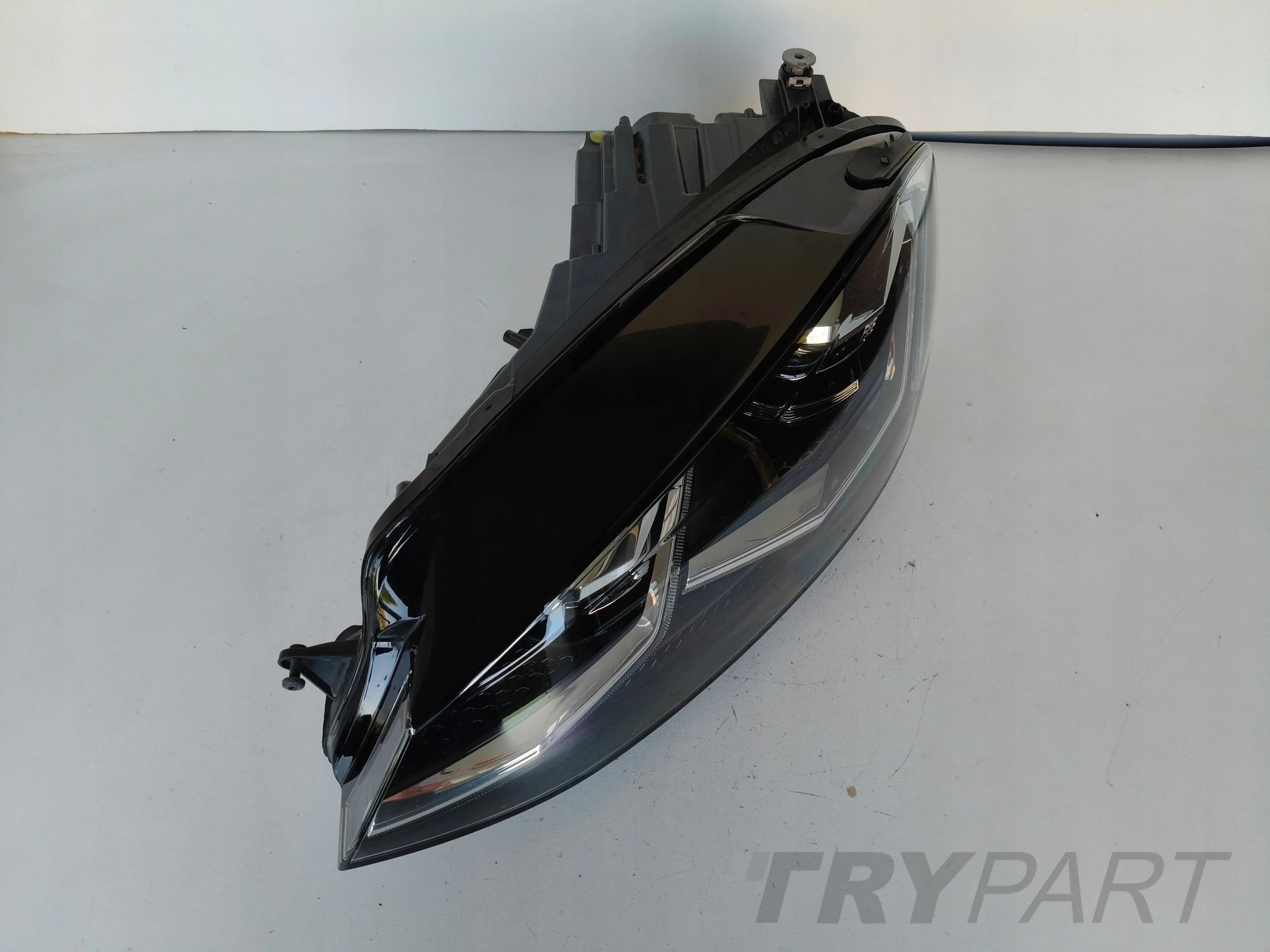 LEFT HEADLIGHT LAMP VW GOLF VII 7 5G 5G0 17- LIFT FULL LED