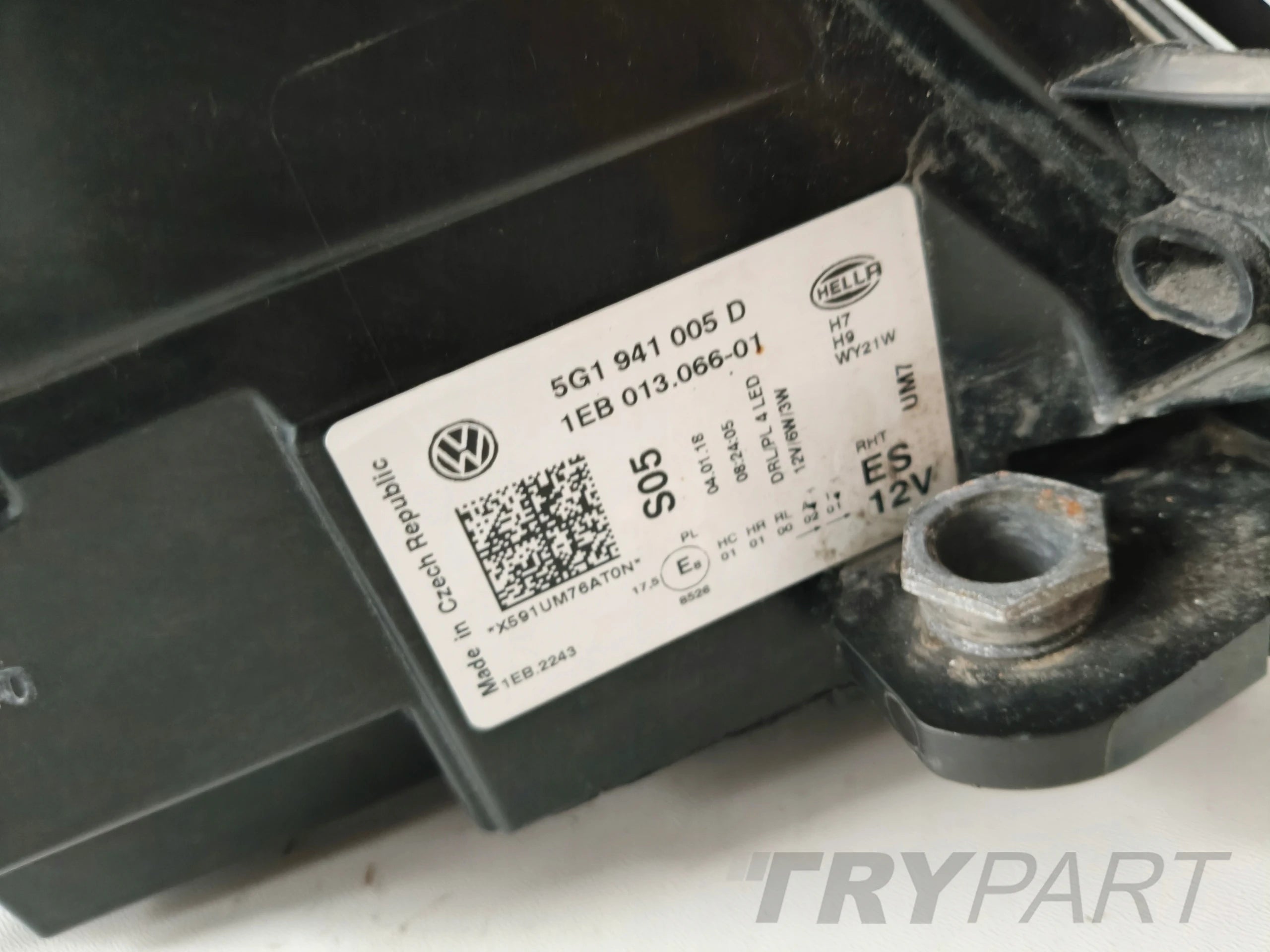 LEFT HEADLIGHT LAMP VW GOLF VII 7 5G 5G0 17- LIFT LED