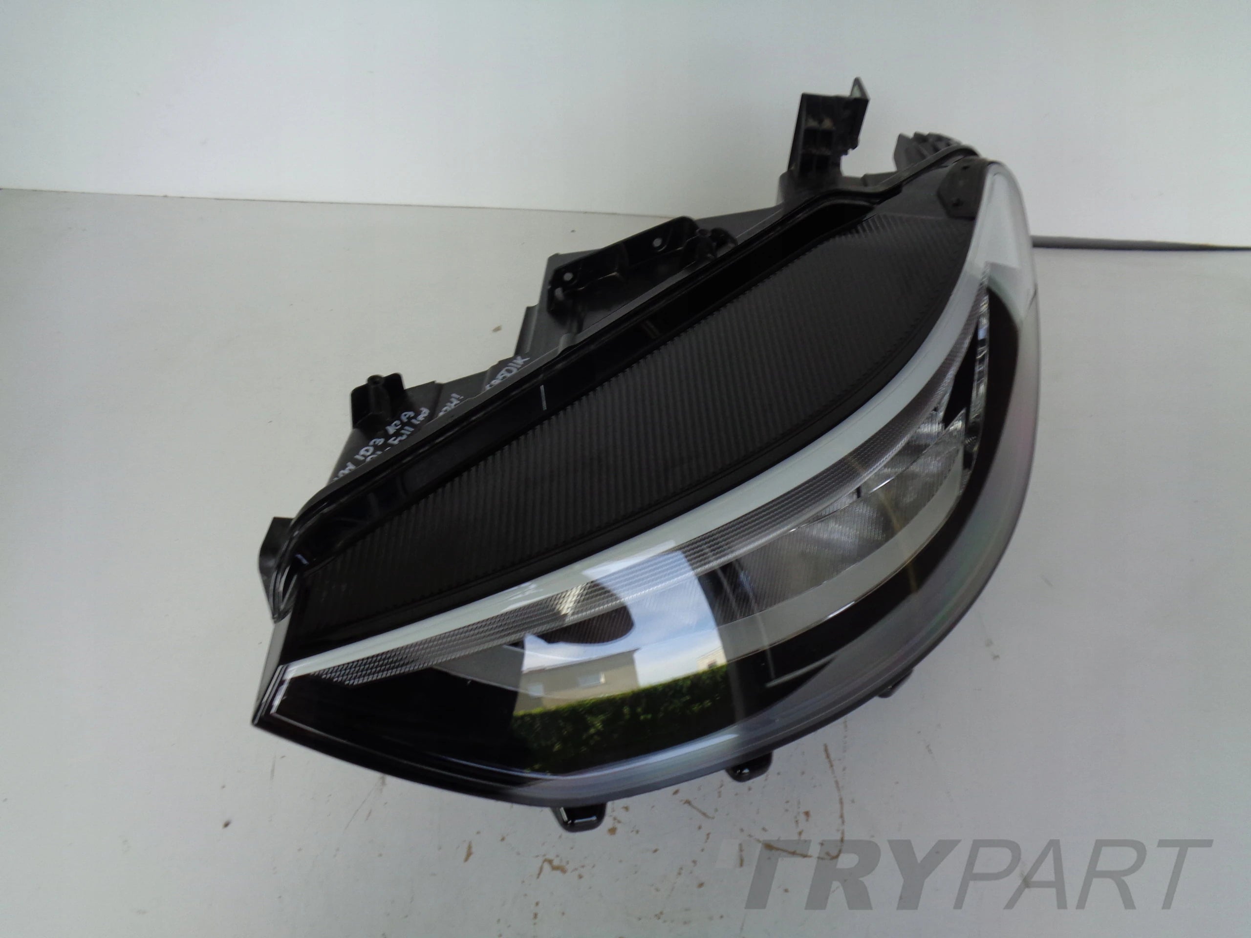 LEFT HEADLIGHT LAMP VW ID3 10A 21- FULL LED
