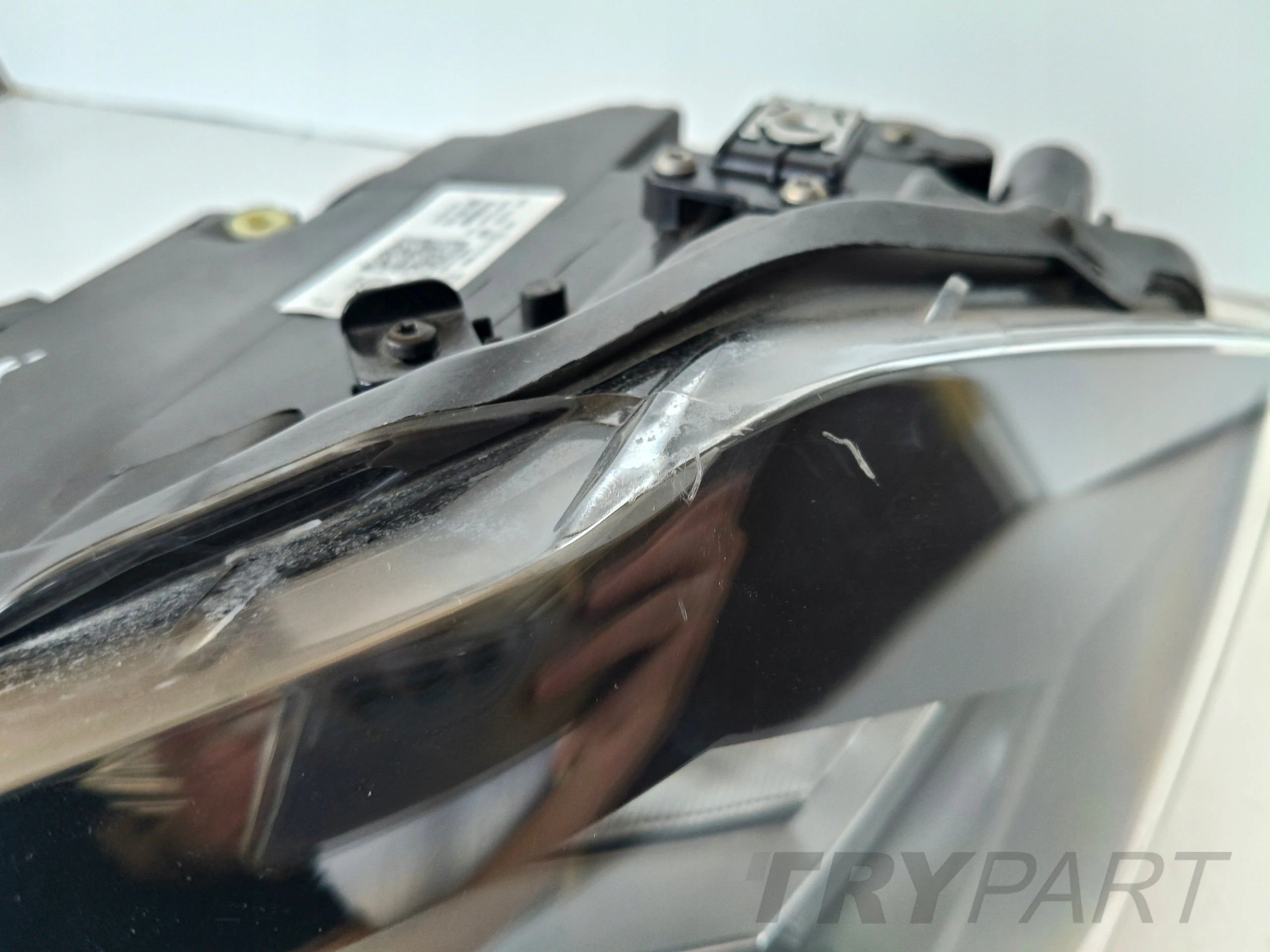 LEFT HEADLIGHT LAMP VW POLO 2G 2G0 17-