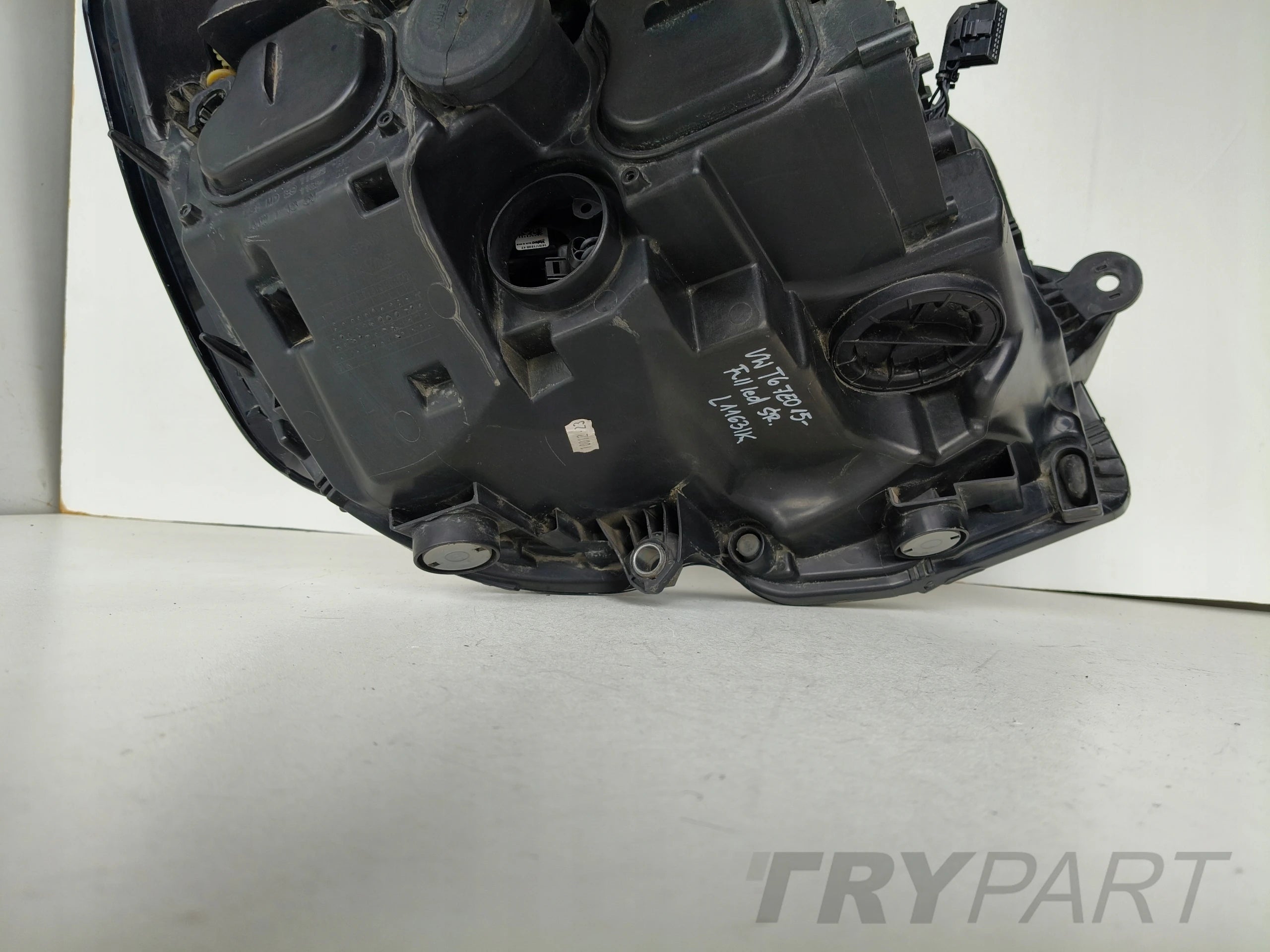 LEFT HEADLIGHT LAMP VW T6 7E 7E0 15- FULL LED