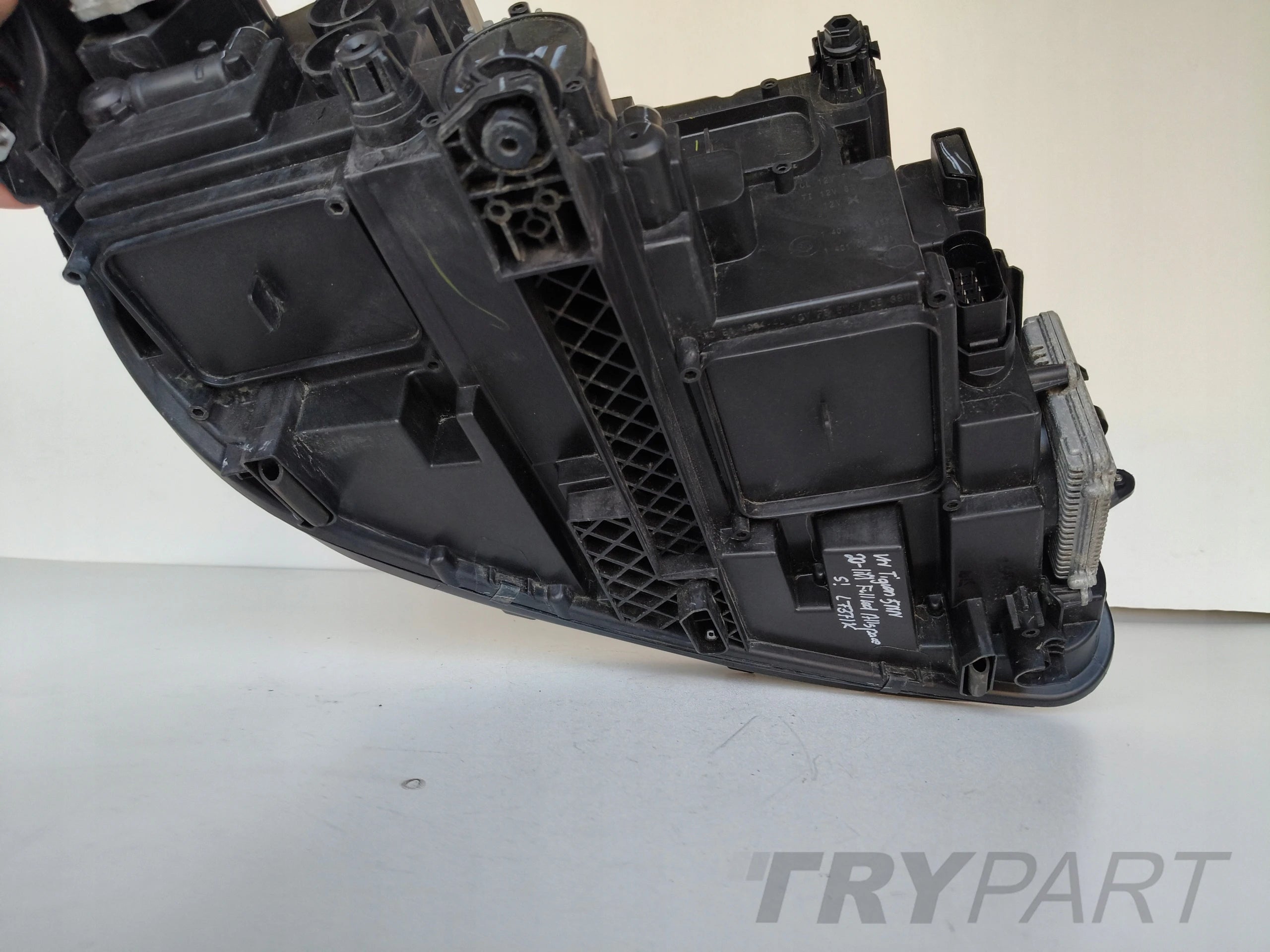 LEFT HEADLIGHT LAMP VW TIGUAN 5NN ALLSPACE 20- LIFT FULL LED IQ LIGHT