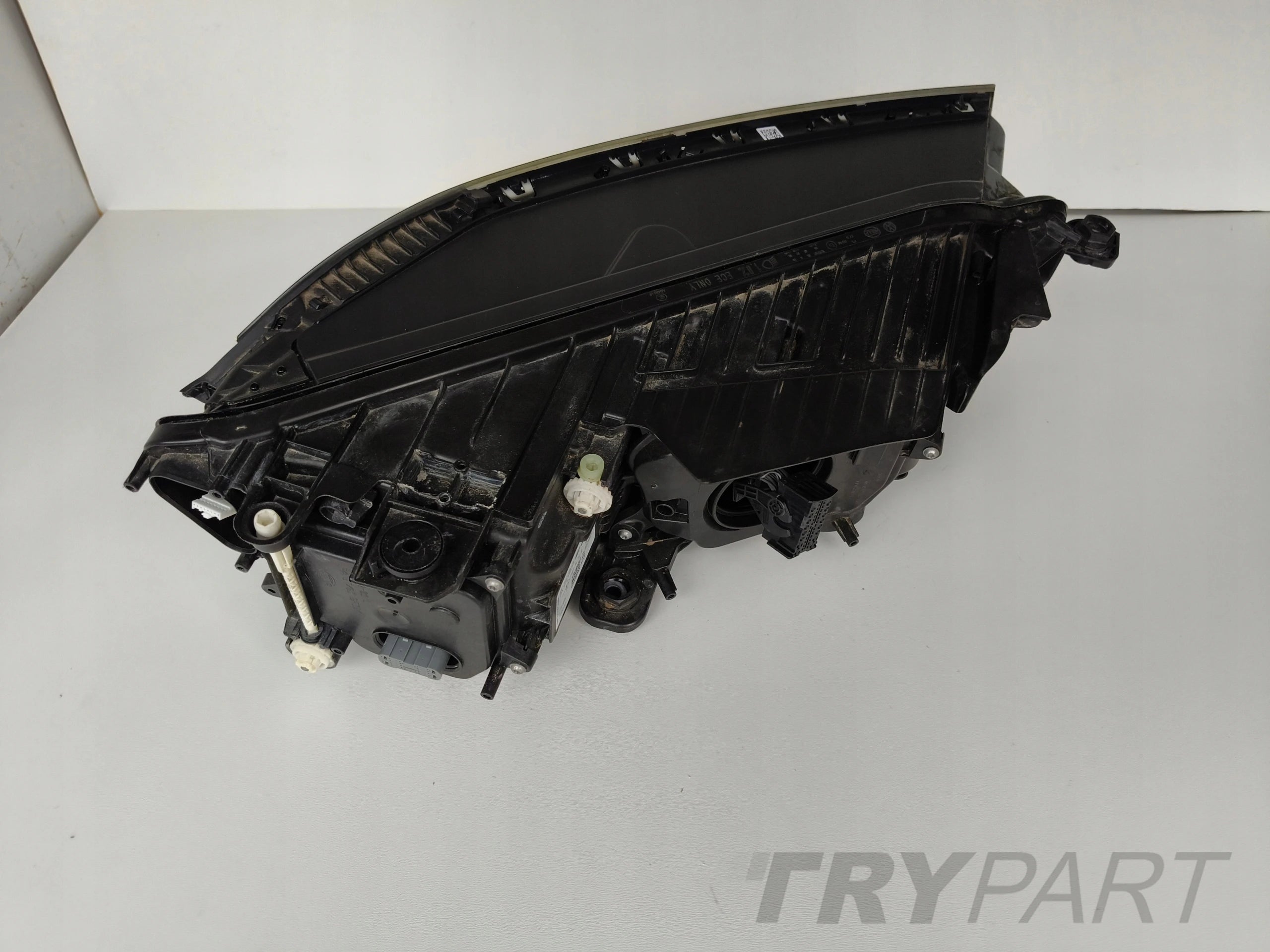 LEFT HEADLIGHT LAMP VW TOUAREG III 760 18- R-LINE FULL LED