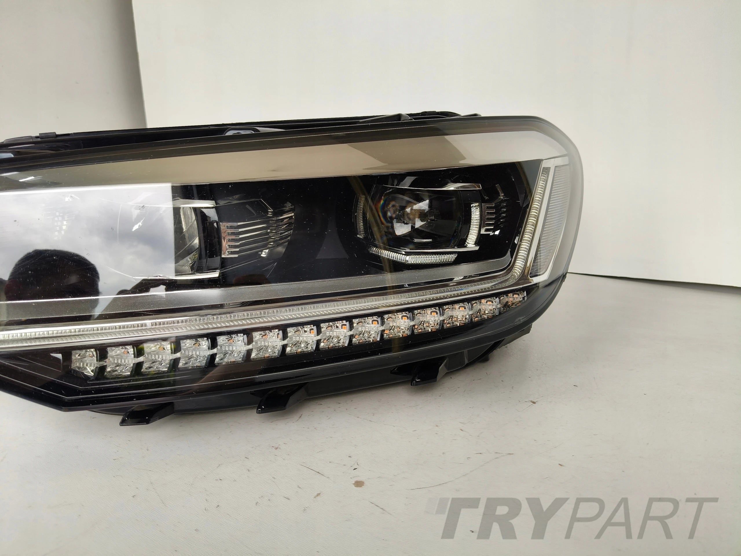 LEFT HEADLIGHT LAMP VW TOURAN 5TA 16- FULL LED