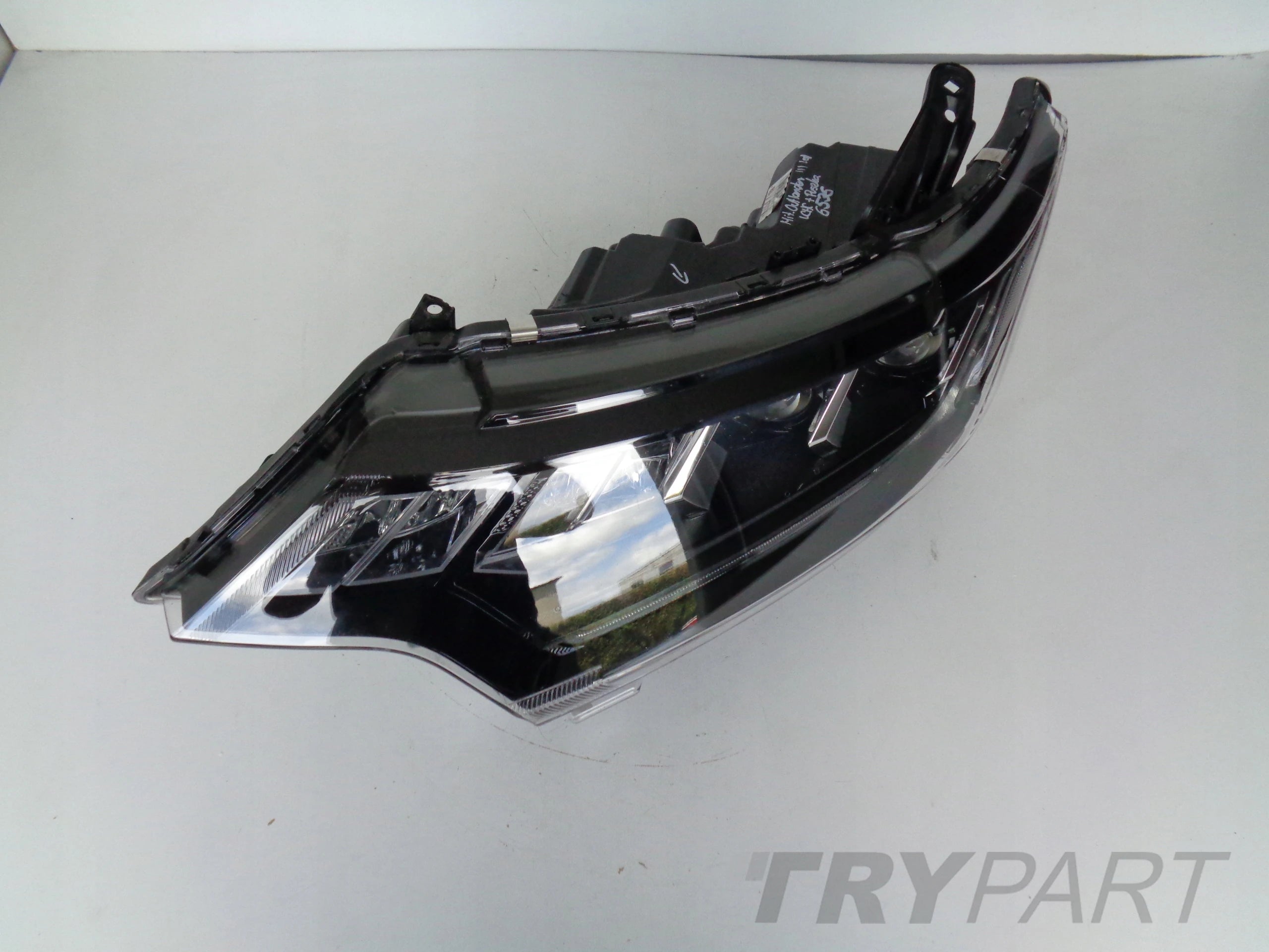 LEFT HEADLIGHT MITSUBISHI OUTLANDER III 18- FACELIFT FULL LED
