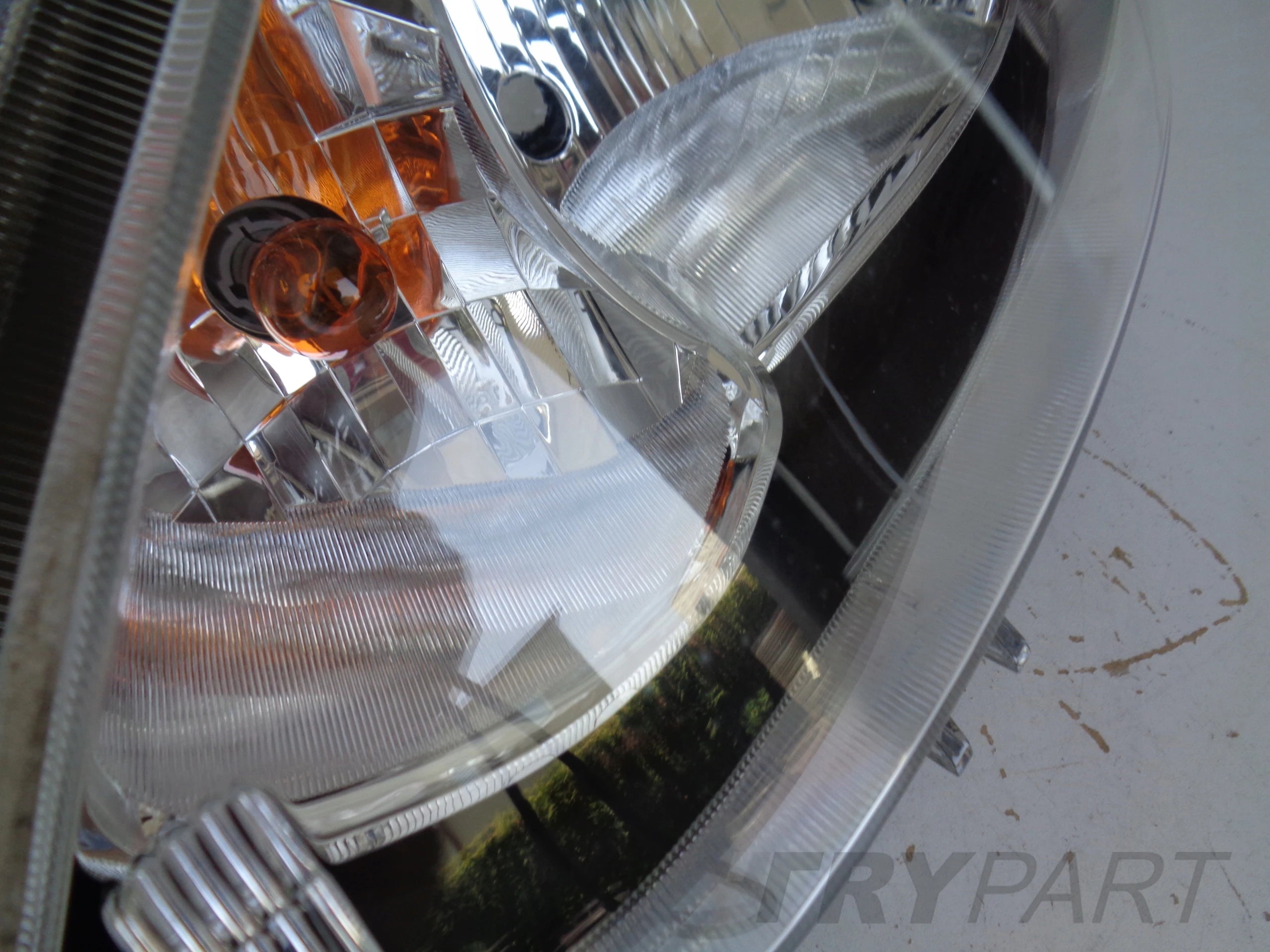 LEFT HEADLIGHT MITSUBISHI SPACE STAR 13-