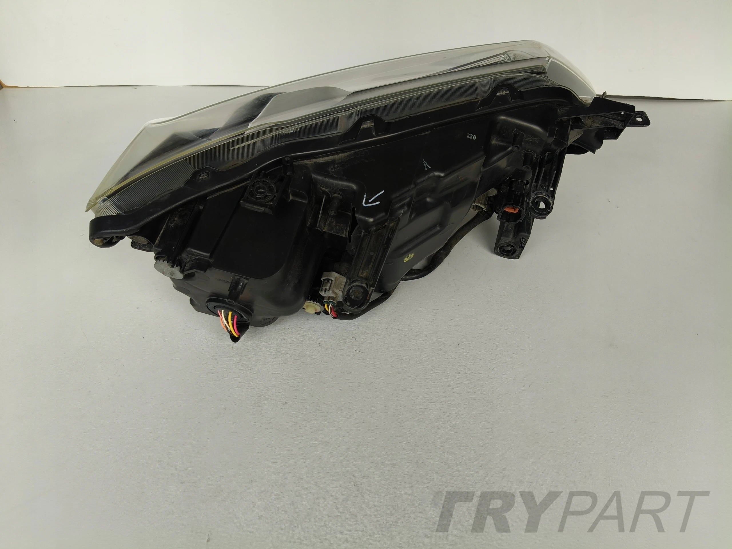 LEFT HEADLIGHT NISSAN X-TRAIL T32 14- FULL LED