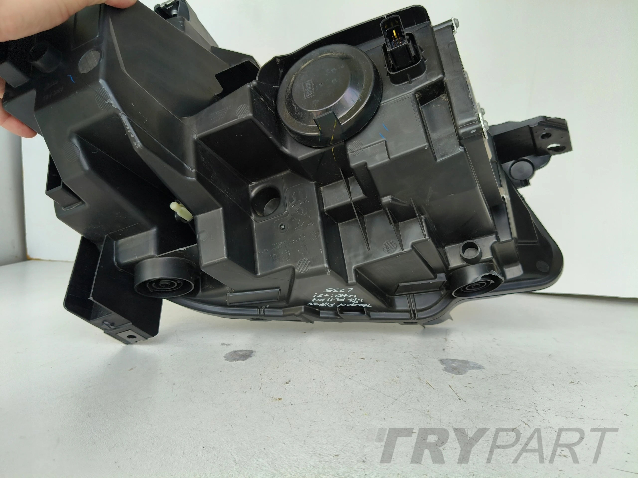 LEFT HEADLIGHT PEUGEOT RIFTER 24- LIFT FULL LED