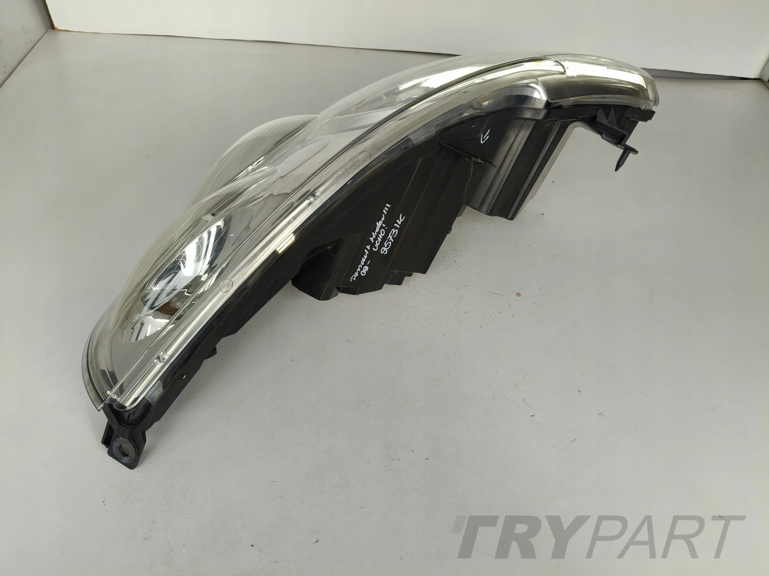 LEFT HEADLIGHT RENAULT MASTER III 09-
