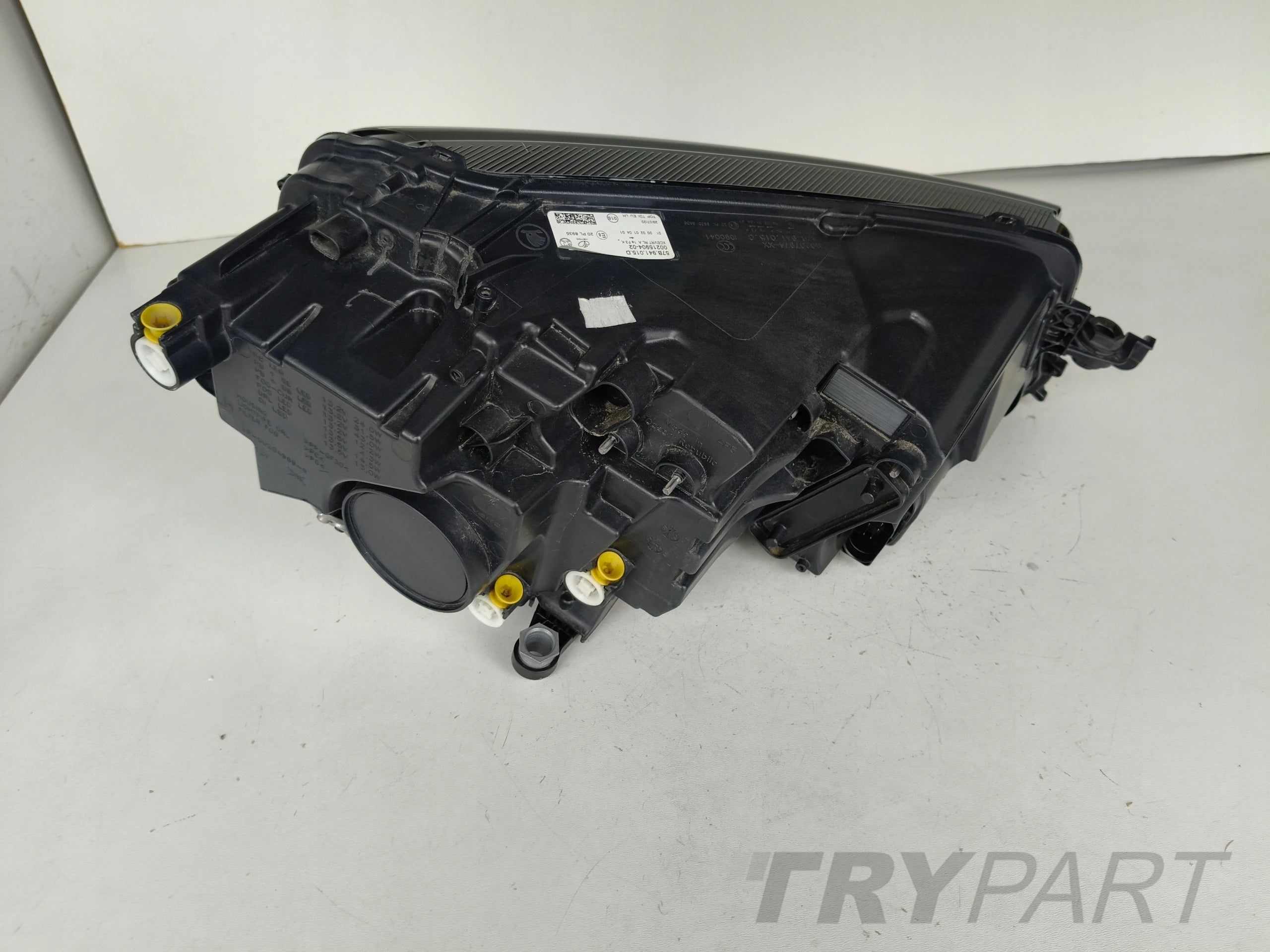 LEFT HEADLIGHT SKODA KAROQ 57A 17- FULL LED