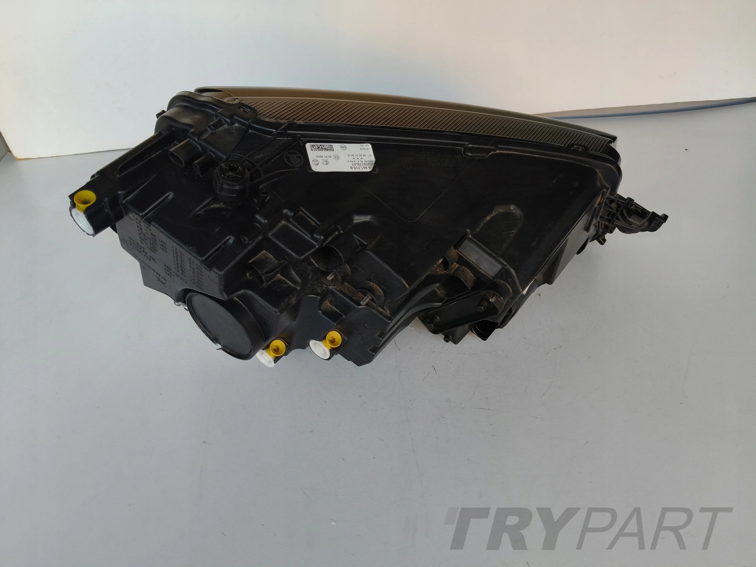 LEFT HEADLIGHT SKODA KAROQ 57A 17- FULL LED