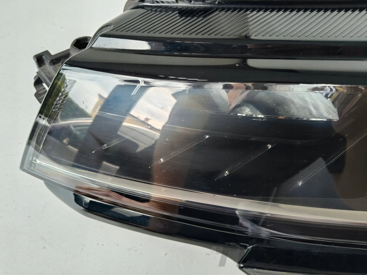 LEFT HEADLIGHT SKODA KAROQ 57A 17- FULL LED