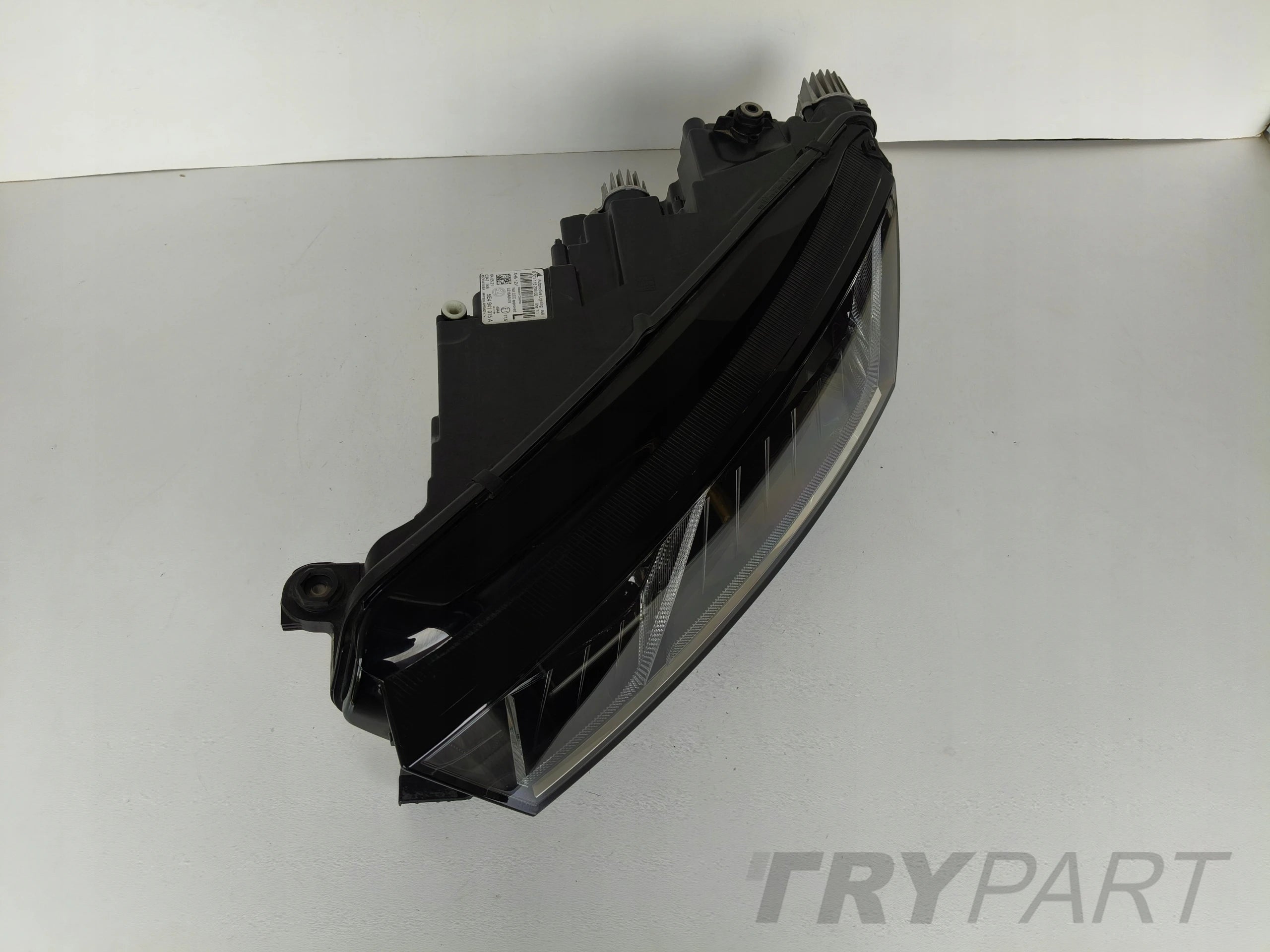 LEFT HEADLIGHT SKODA OCTAVIA 4 IV 5E3 20- FULL LED