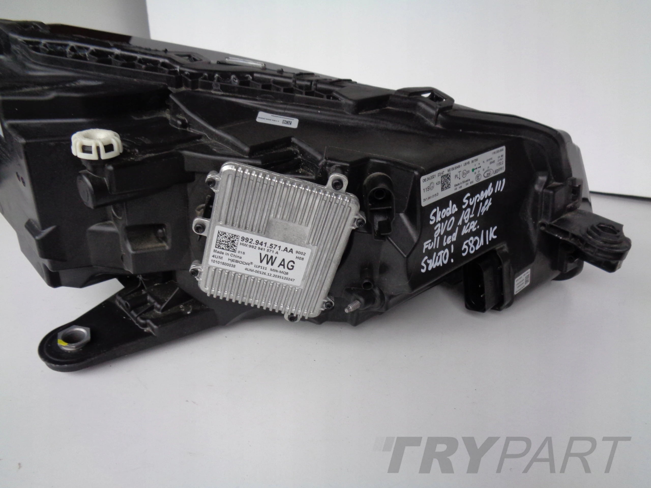 LEFT HEADLIGHT SKODA SUPERB III 3V 19- FACELIFT FULL LED