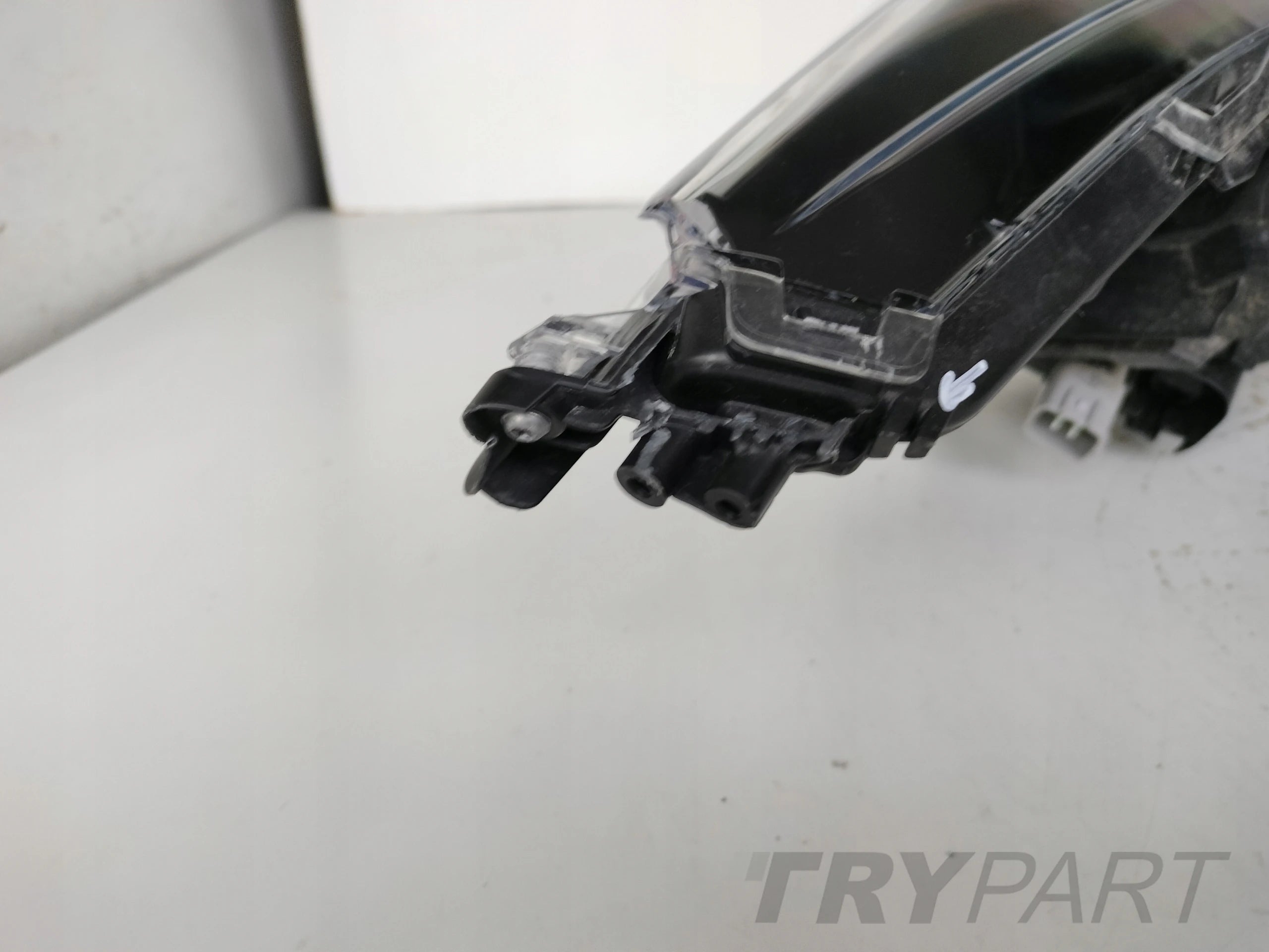 LEFT HEADLIGHT TOYOTA COROLLA E21 19- FULL LED