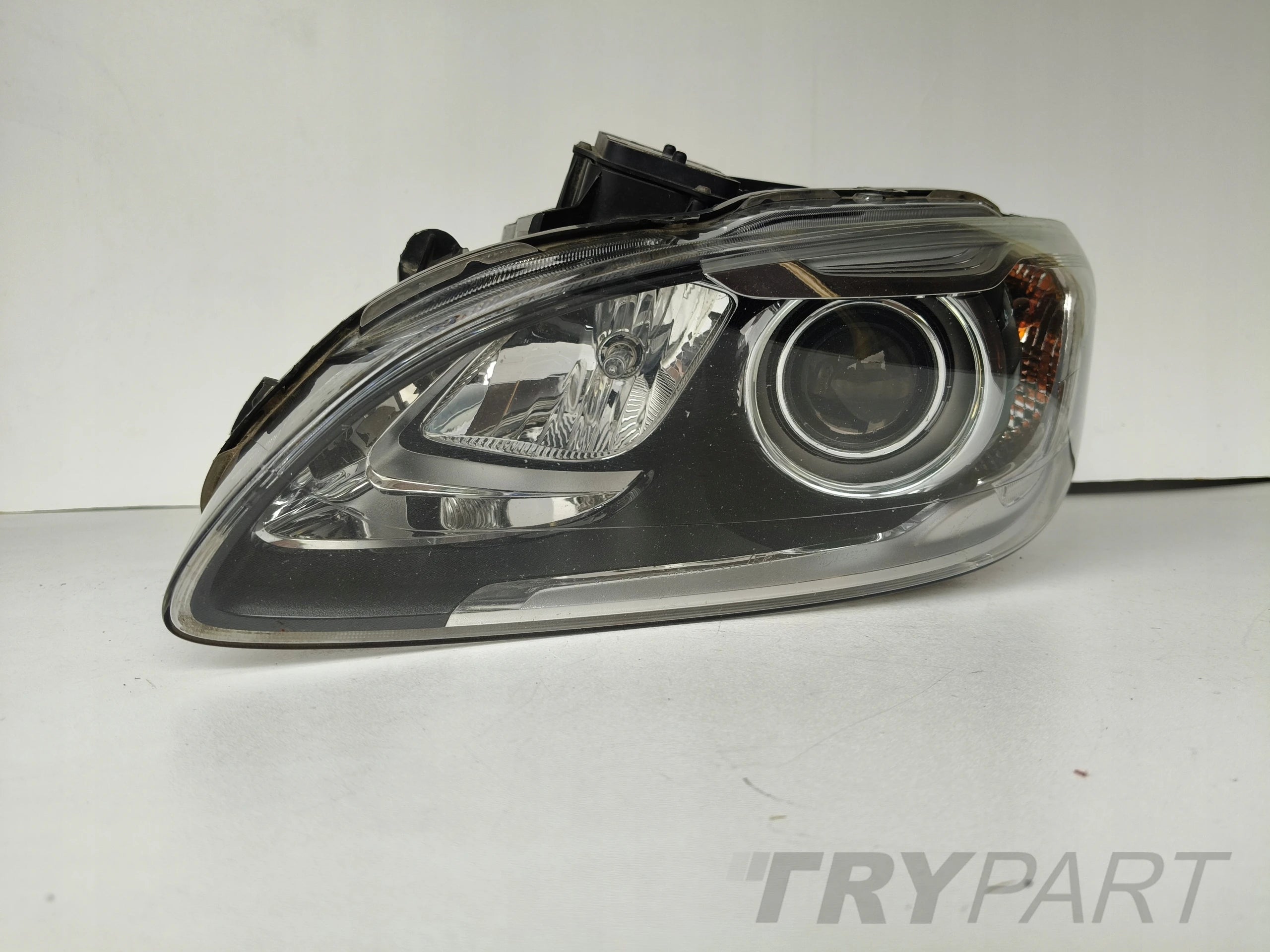 LEFT HEADLIGHT VOLVO V60 S60 13- FACELIFT XENON CORNERING