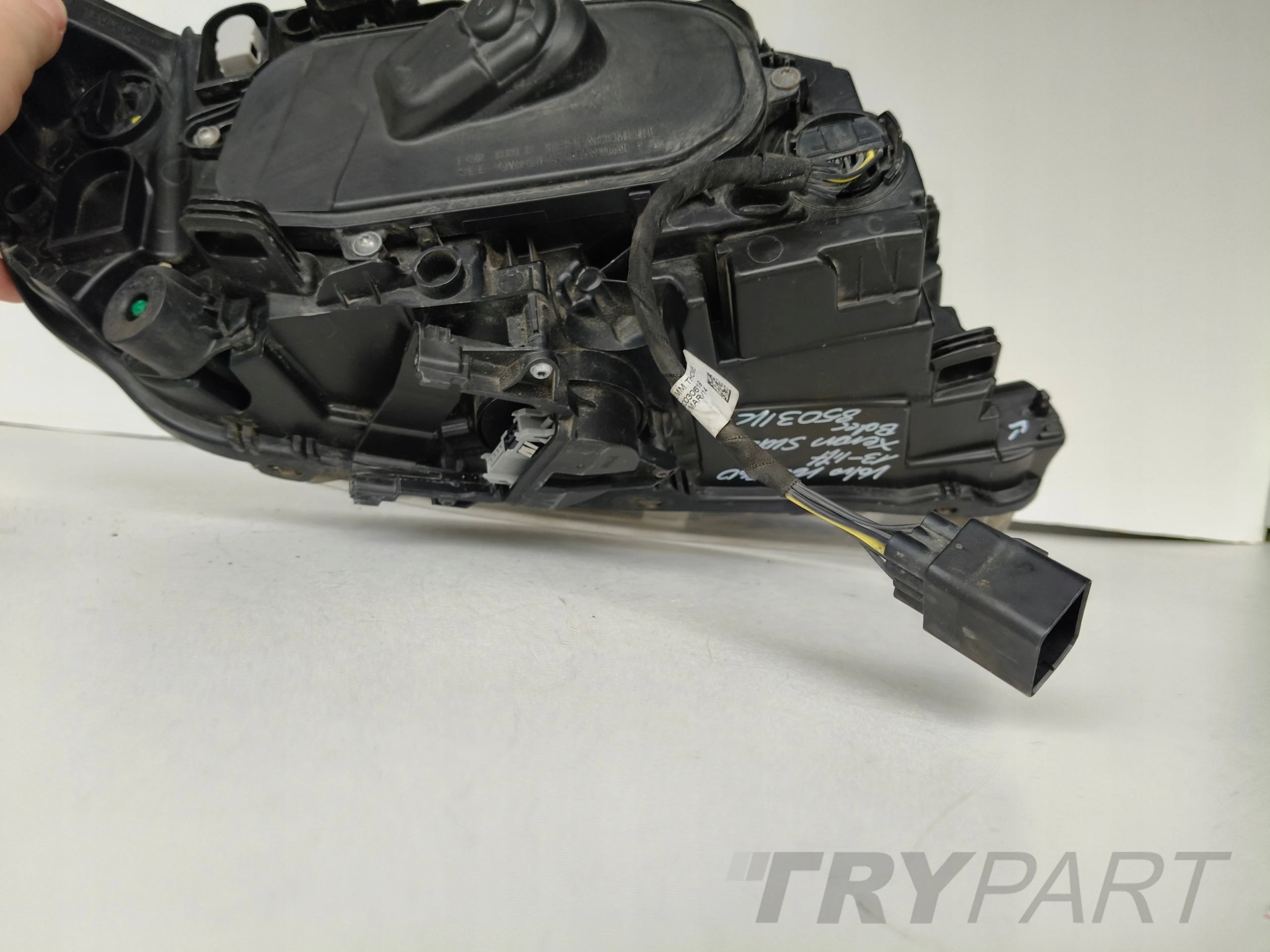 LEFT HEADLIGHT VOLVO V60 S60 13- FACELIFT XENON CORNERING