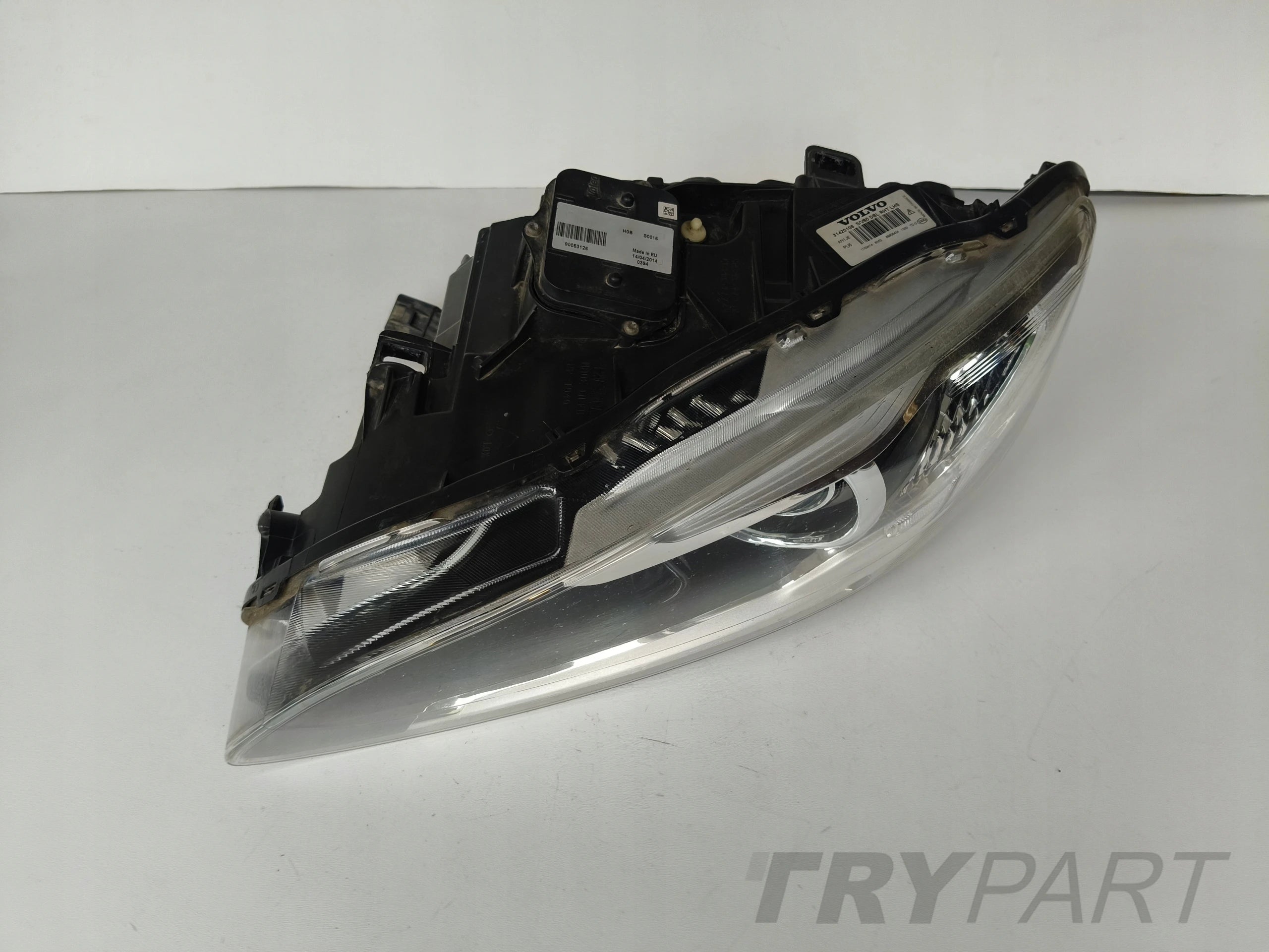 LEFT HEADLIGHT VOLVO V60 S60 13- FACELIFT XENON CORNERING