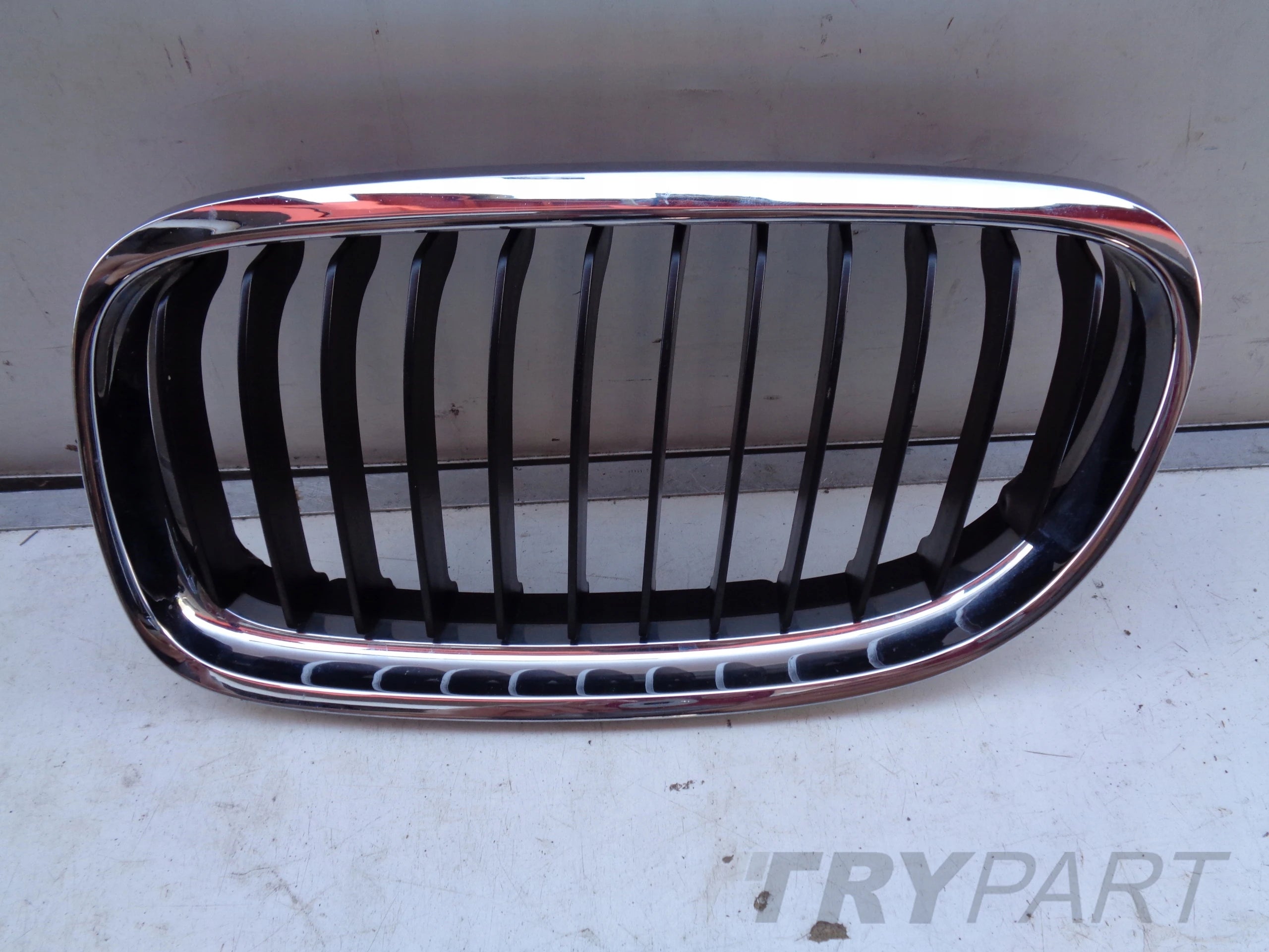LEFT KIDNEY GRILLE VENT BMW 3 E90 E91 08- LIFT