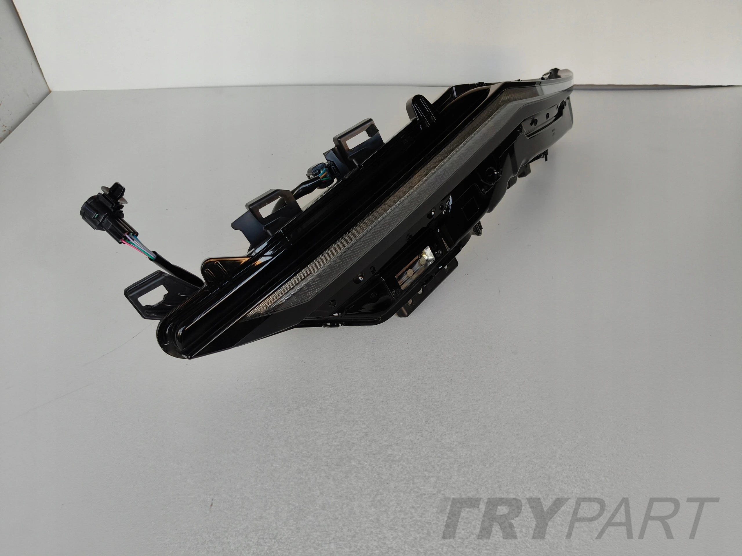 LEFT LOWER LAMP NISSAN ARIYA 23- FULL LED